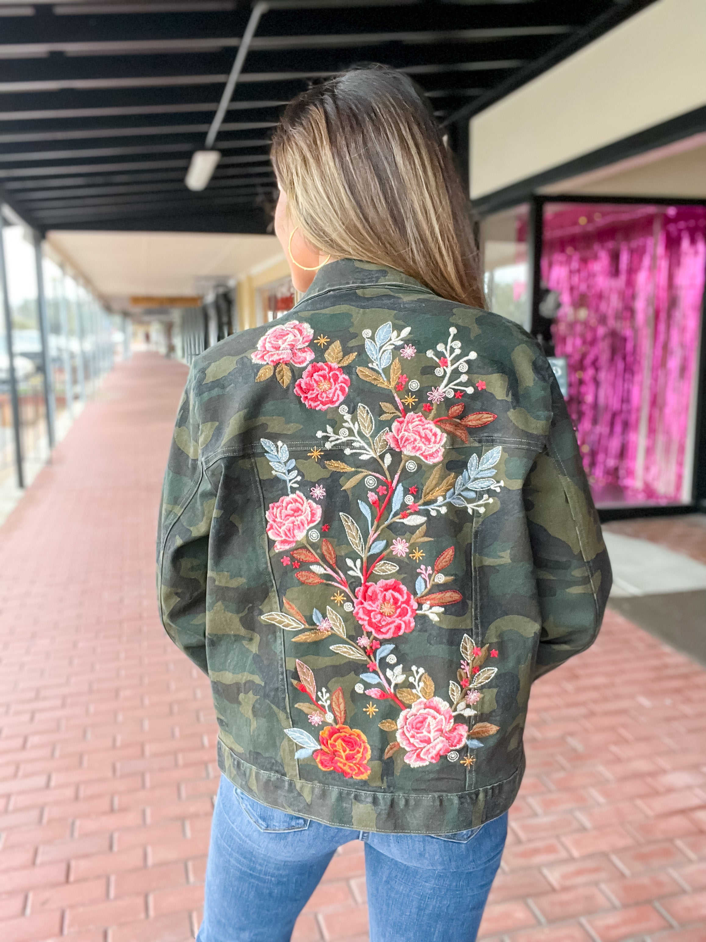 Everly Camo Floral Embroidery Jacket