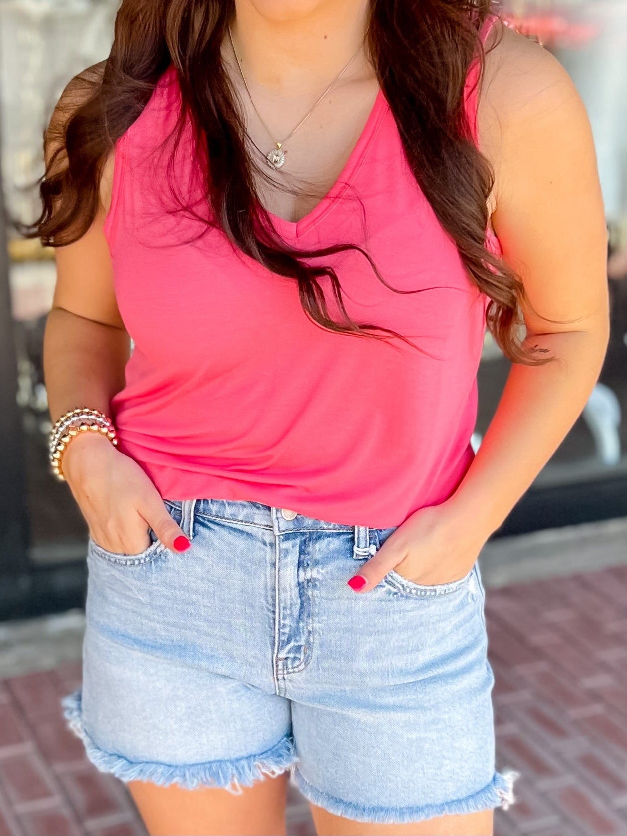 The Elle V-neck Tank-Coral