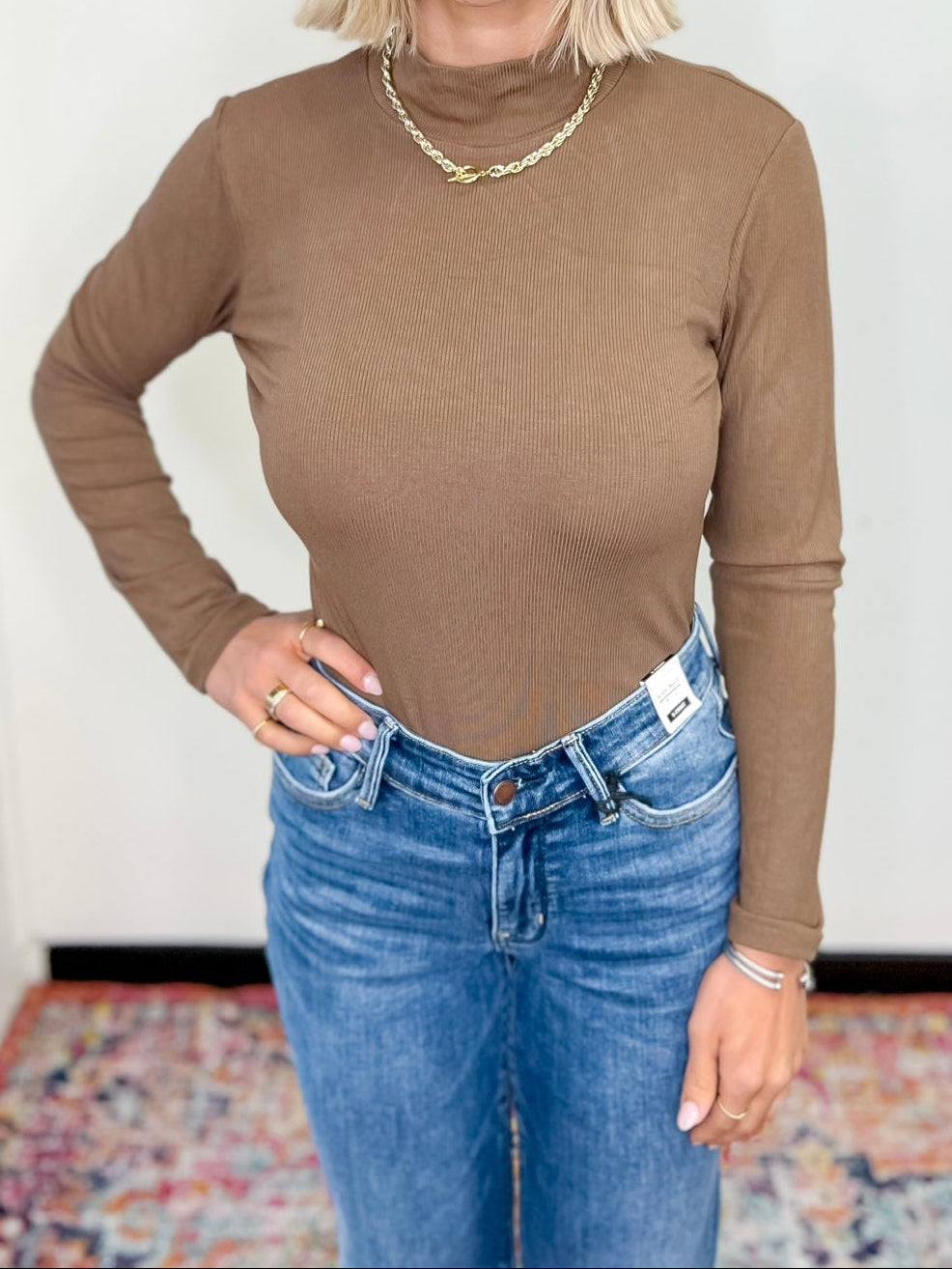 Basic Bliss Top - Mocha