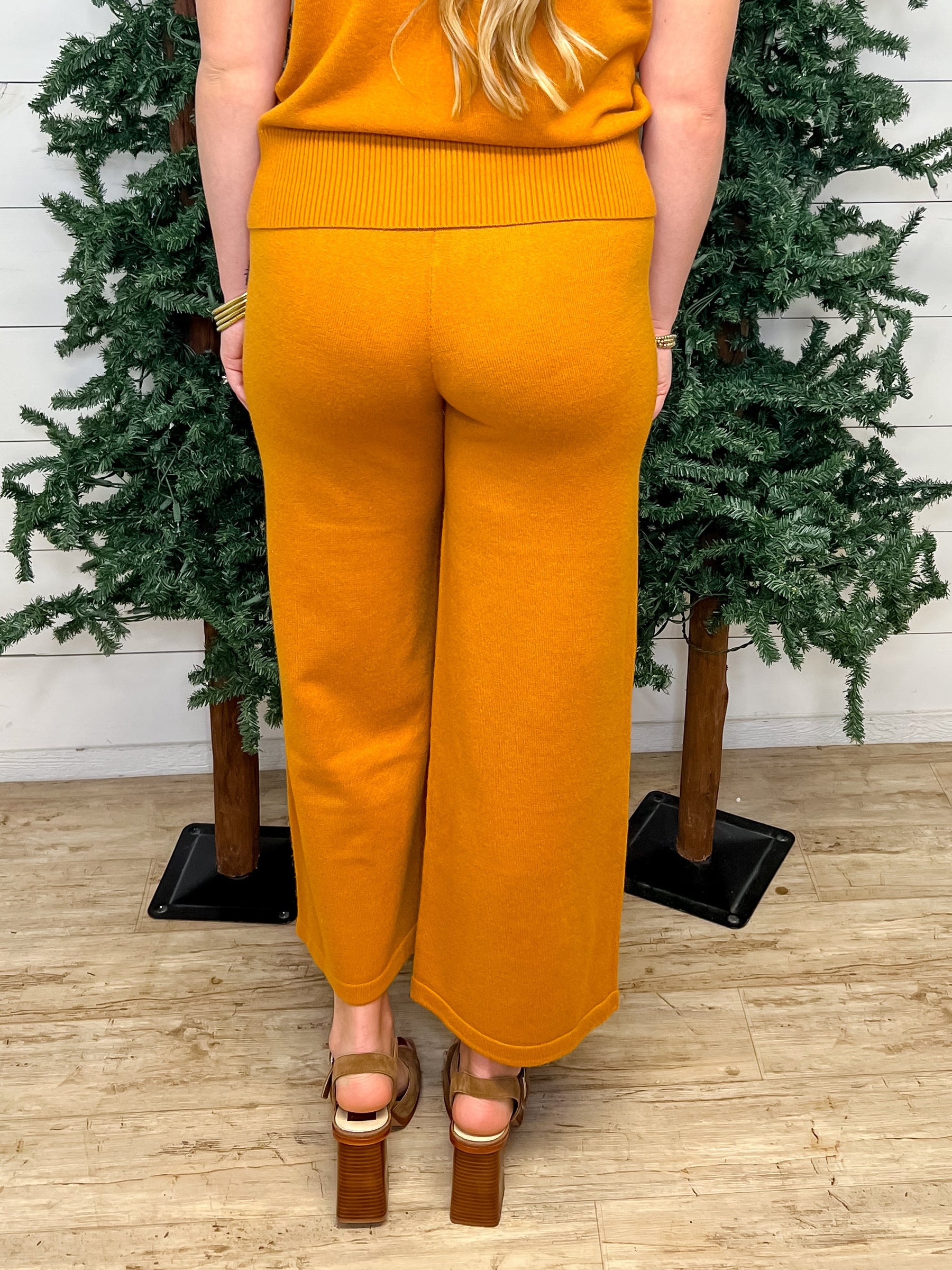 Keep Moving Crop Pants-Mustard