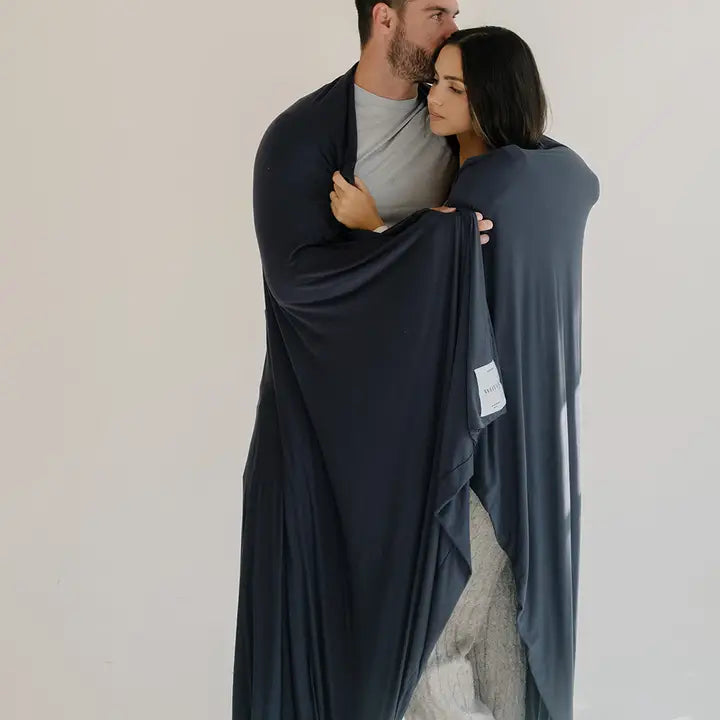 [Wuvvy] Bamboo Blanket-Charcoal-Mega