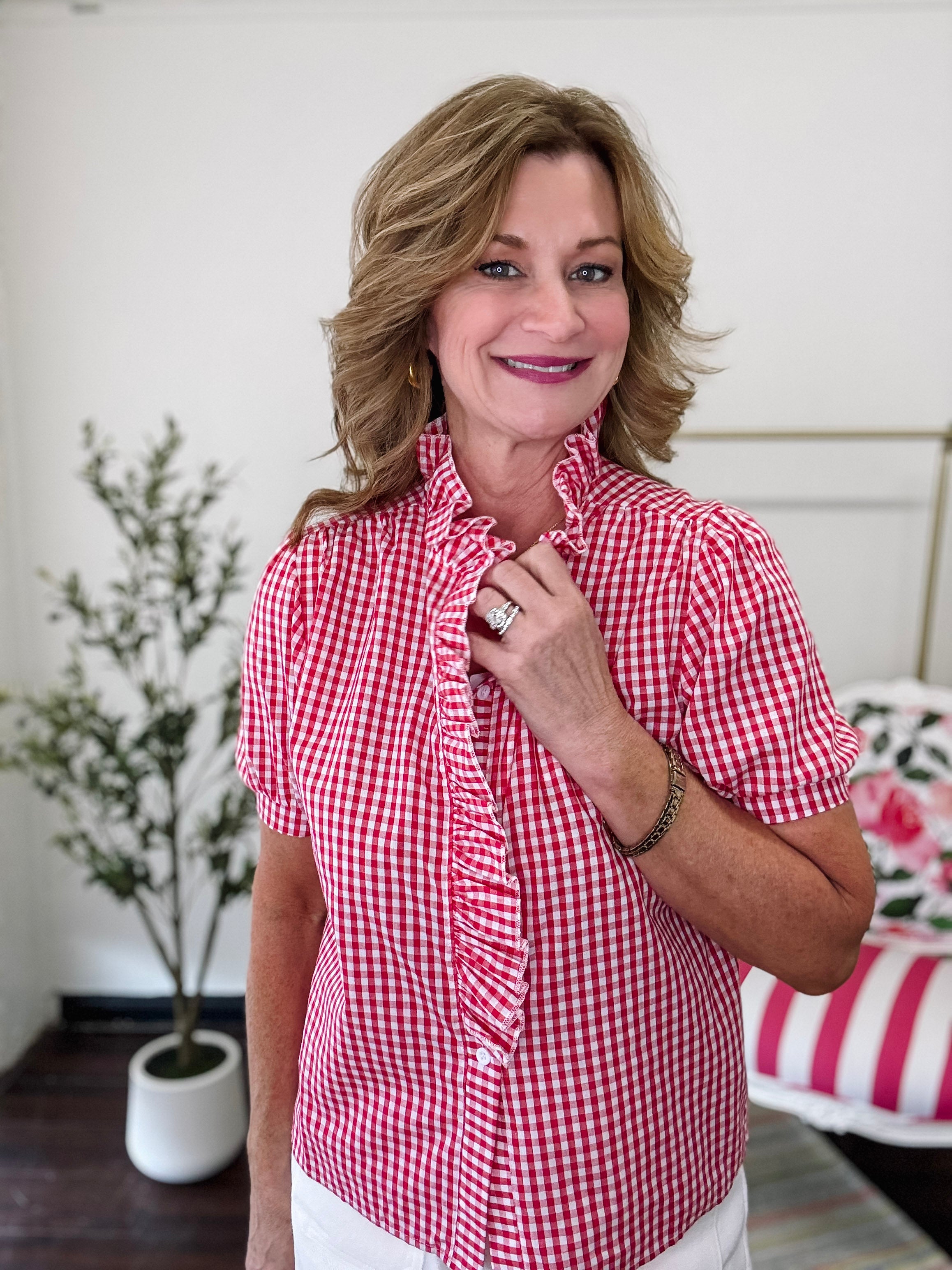 Picnic Breeze Ruffle Collar Top-Red