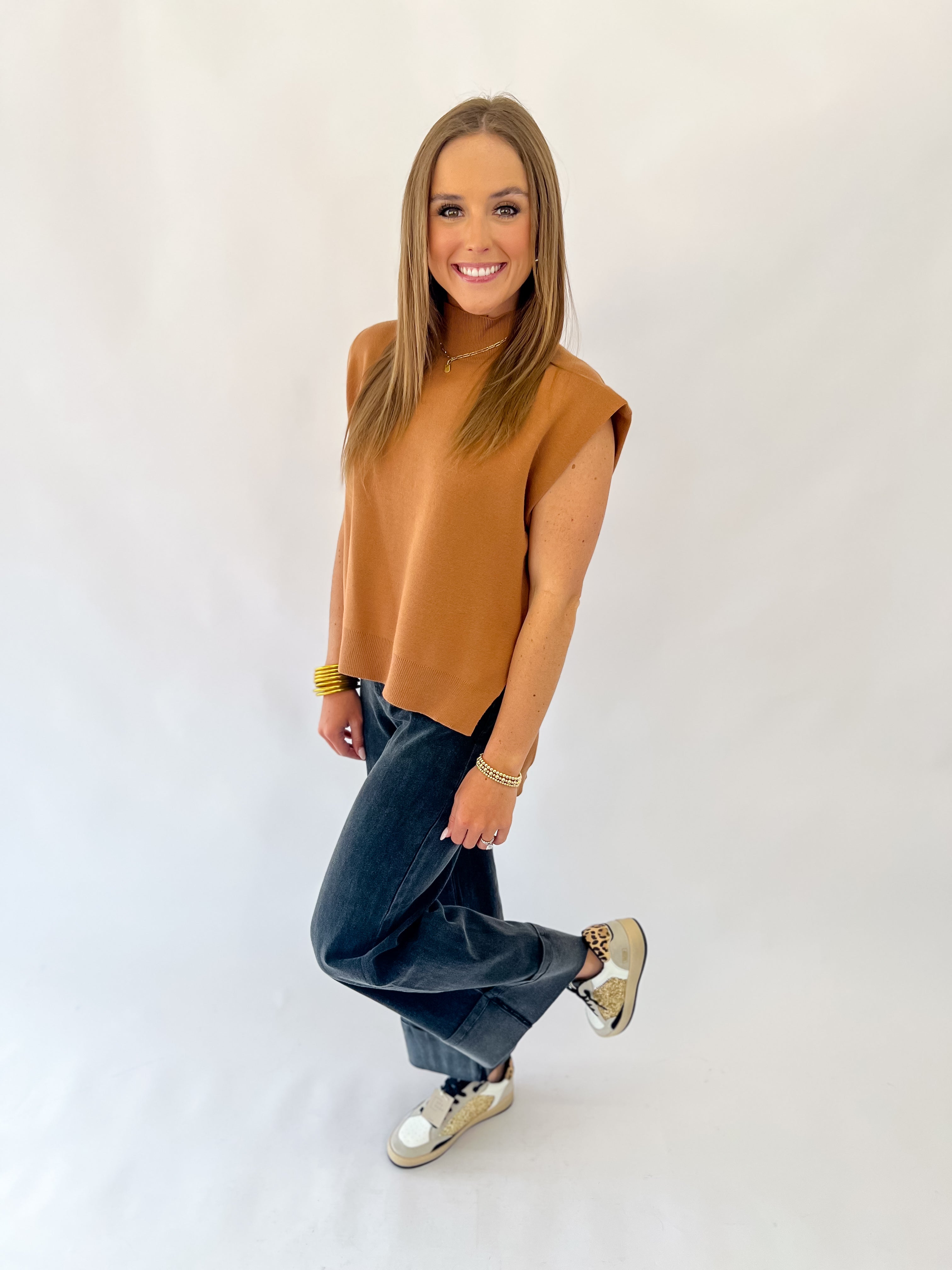 The Cuffed Pant-Black