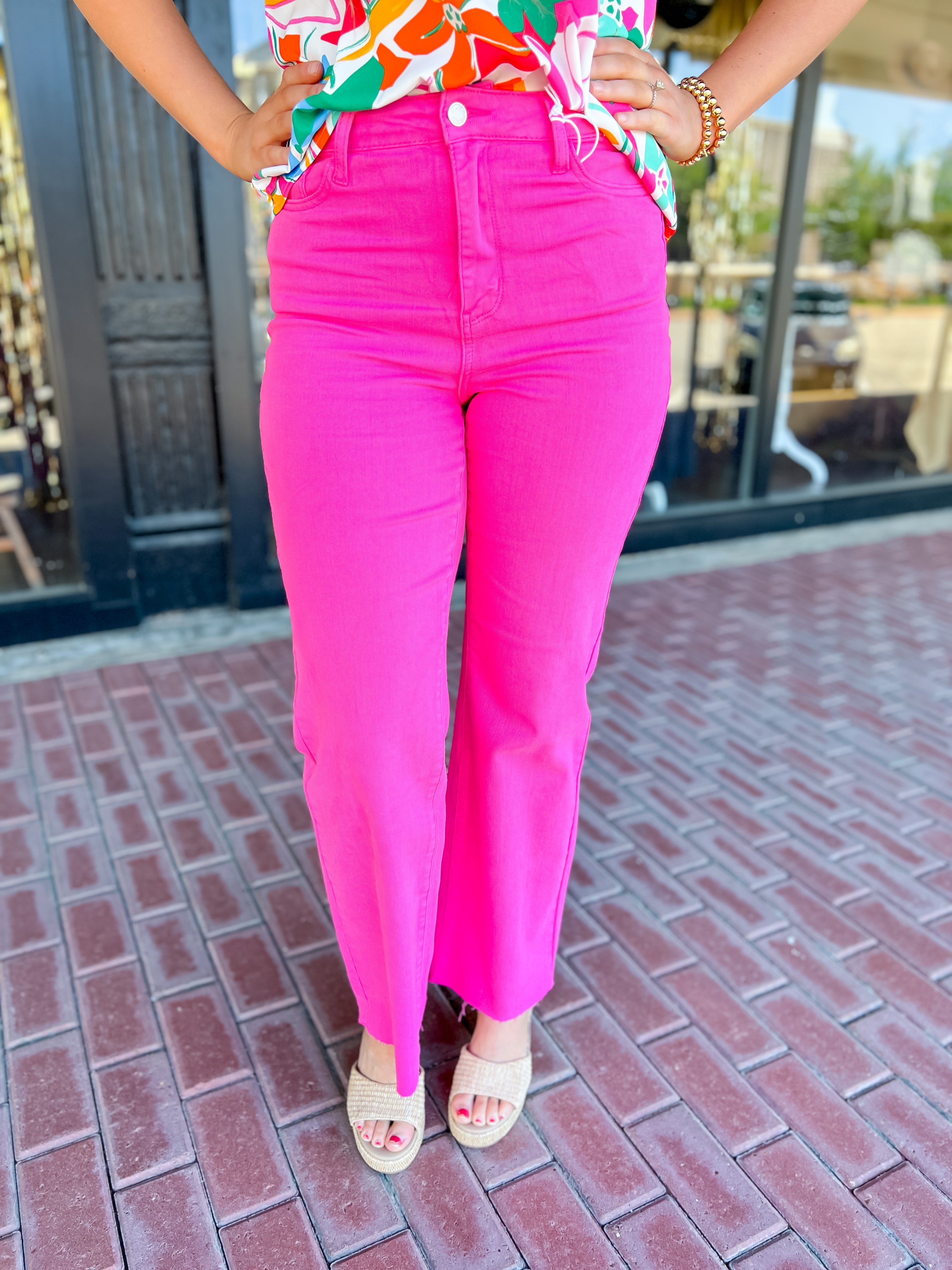 [Judy Blue] The 90's Straight Jeans-Hot Pink