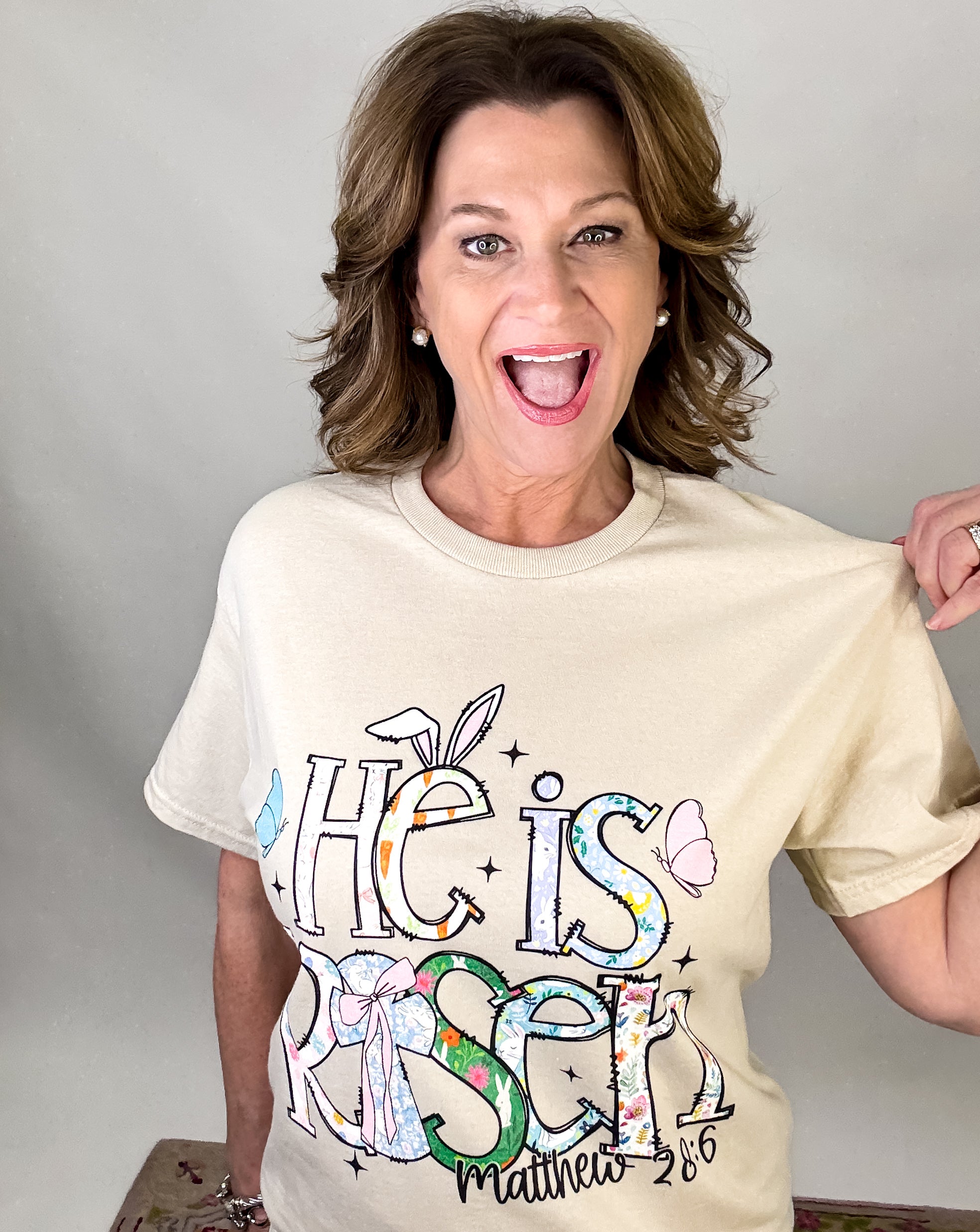 He Is Risen Easter Doodle T-Shirt - Sand