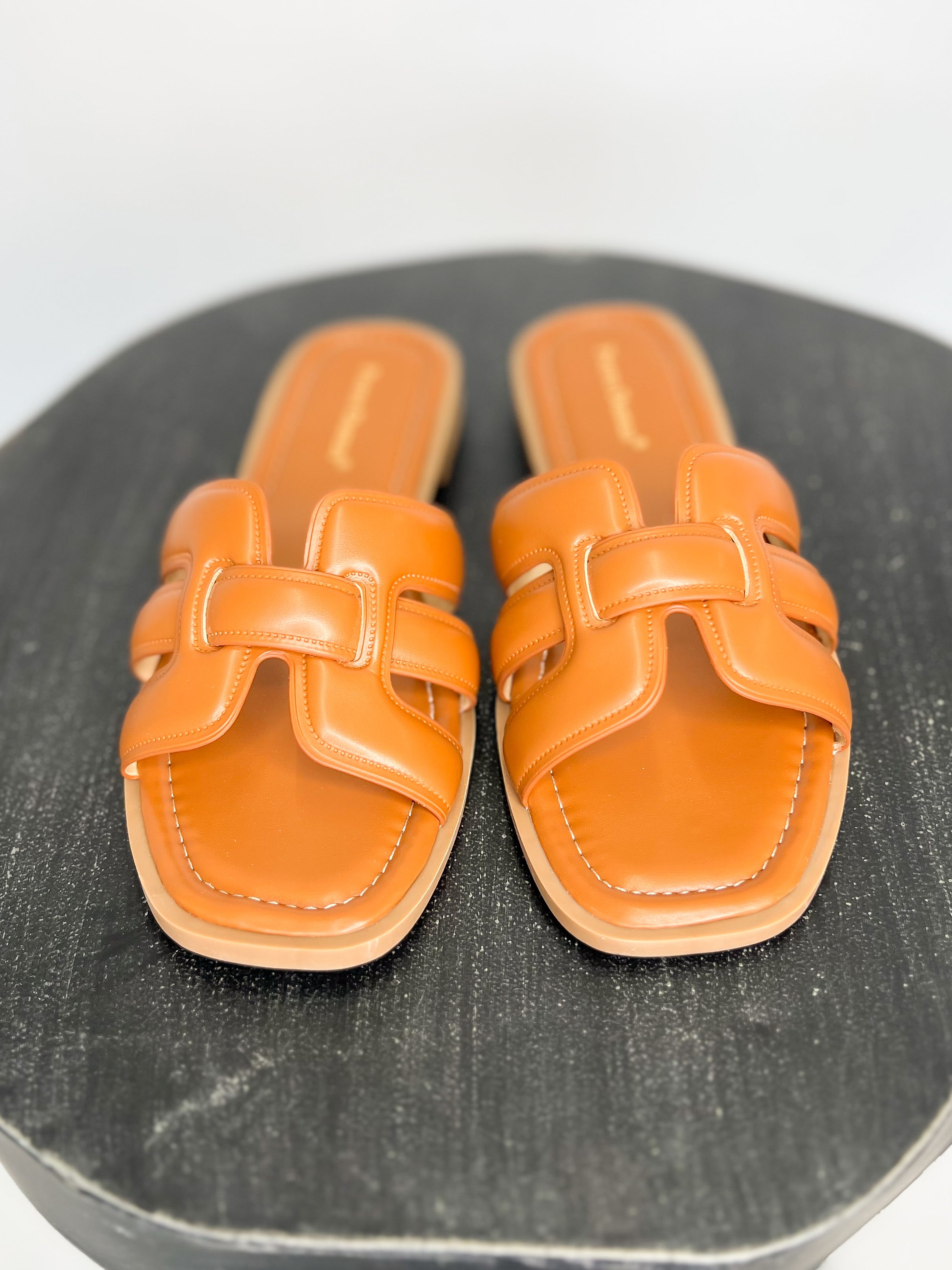 The Rich Sandal-New Tan
