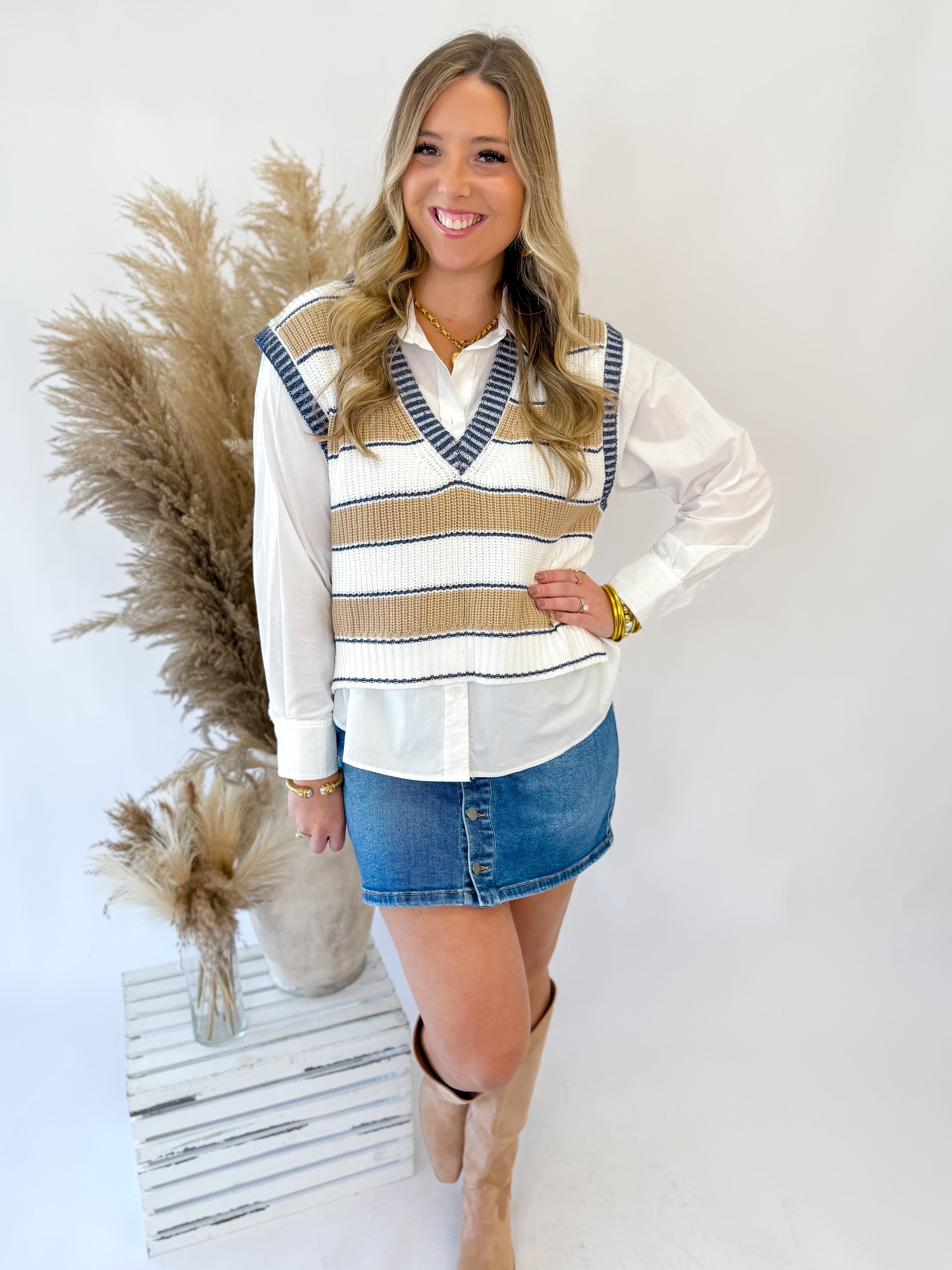 [Elan] Camelot Sweater Vest