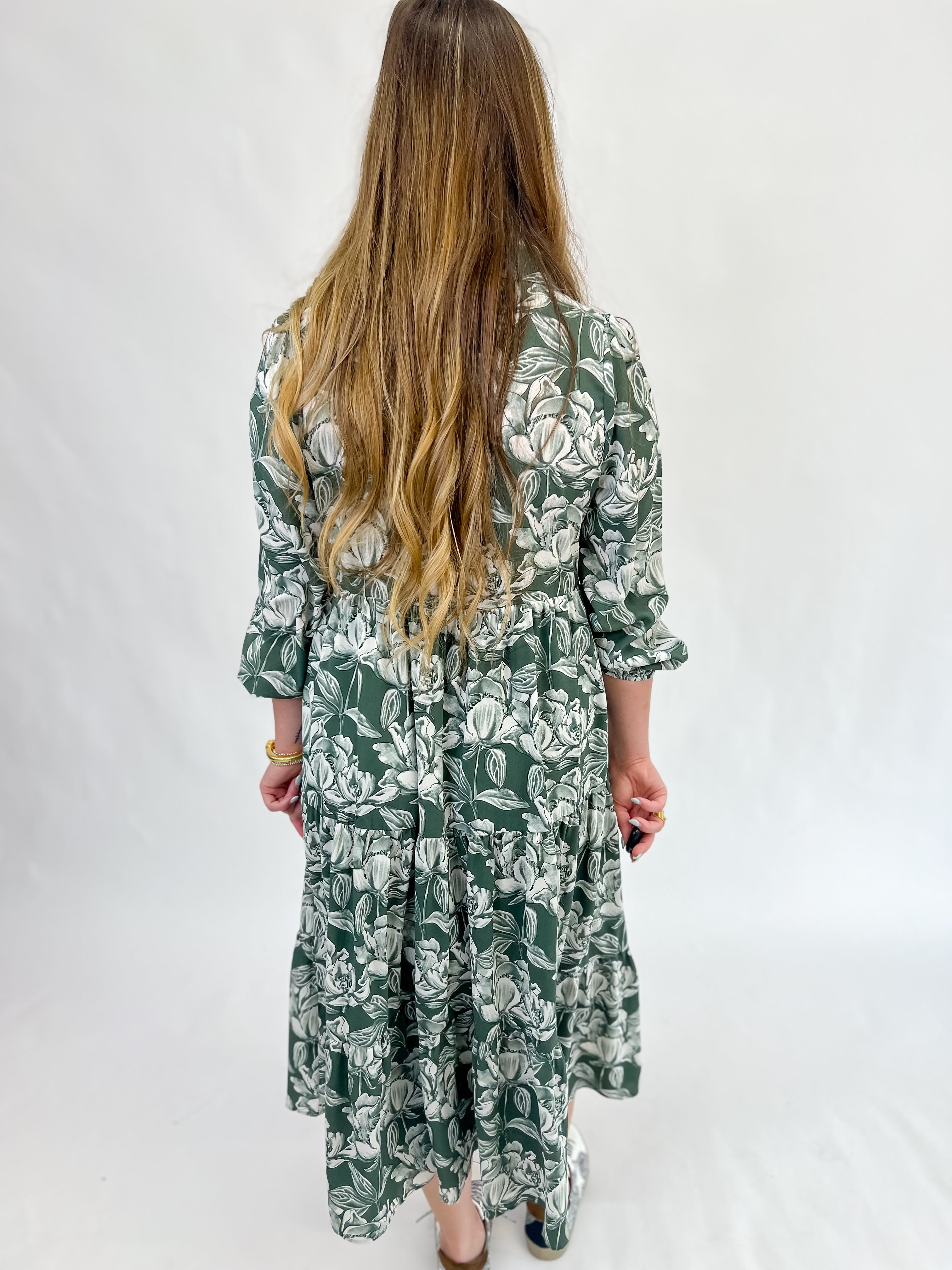 In Full Motion Midi Dress-H Green