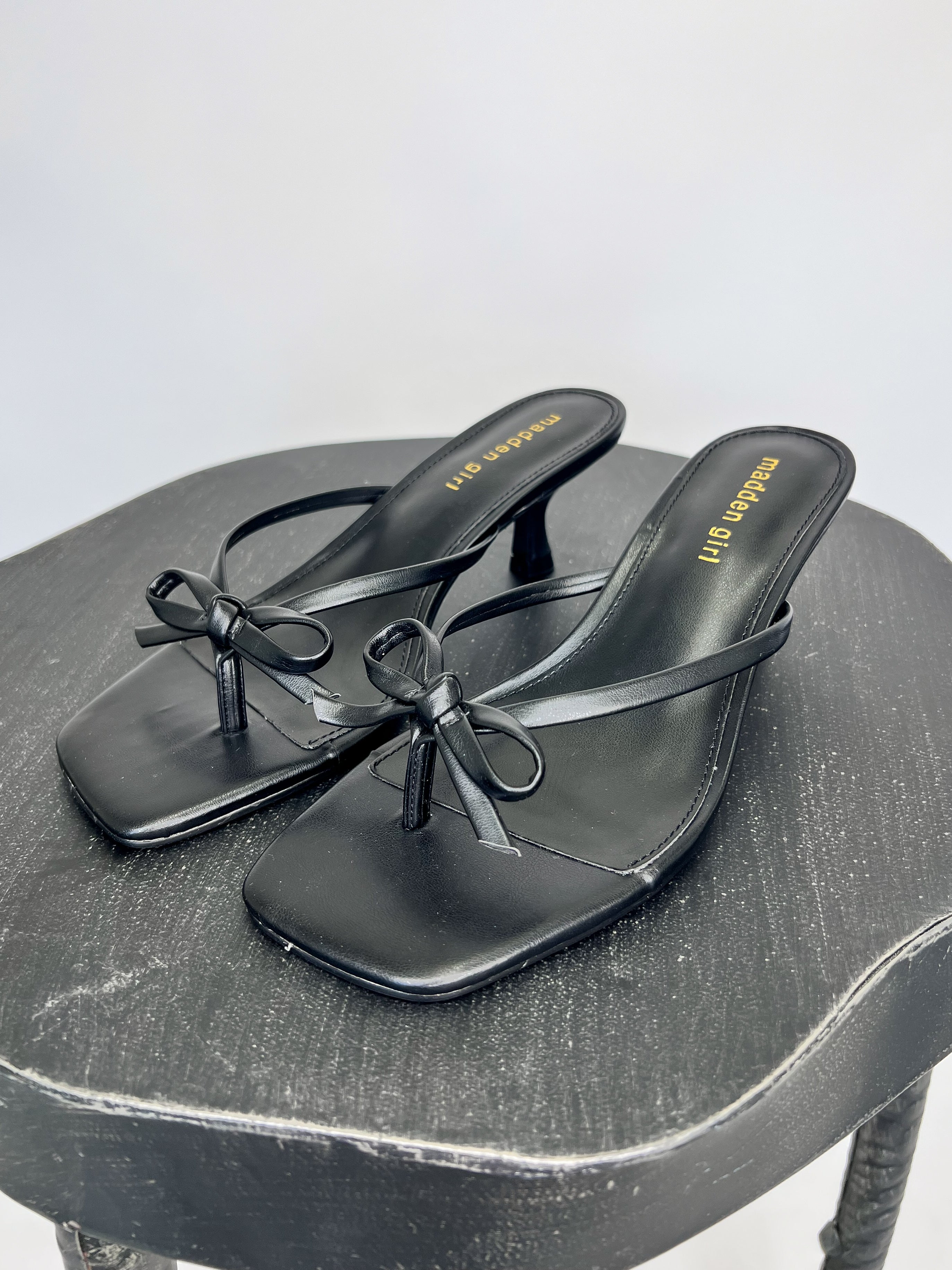 [Madden Girl] Charlotte Kitten Heel - Black