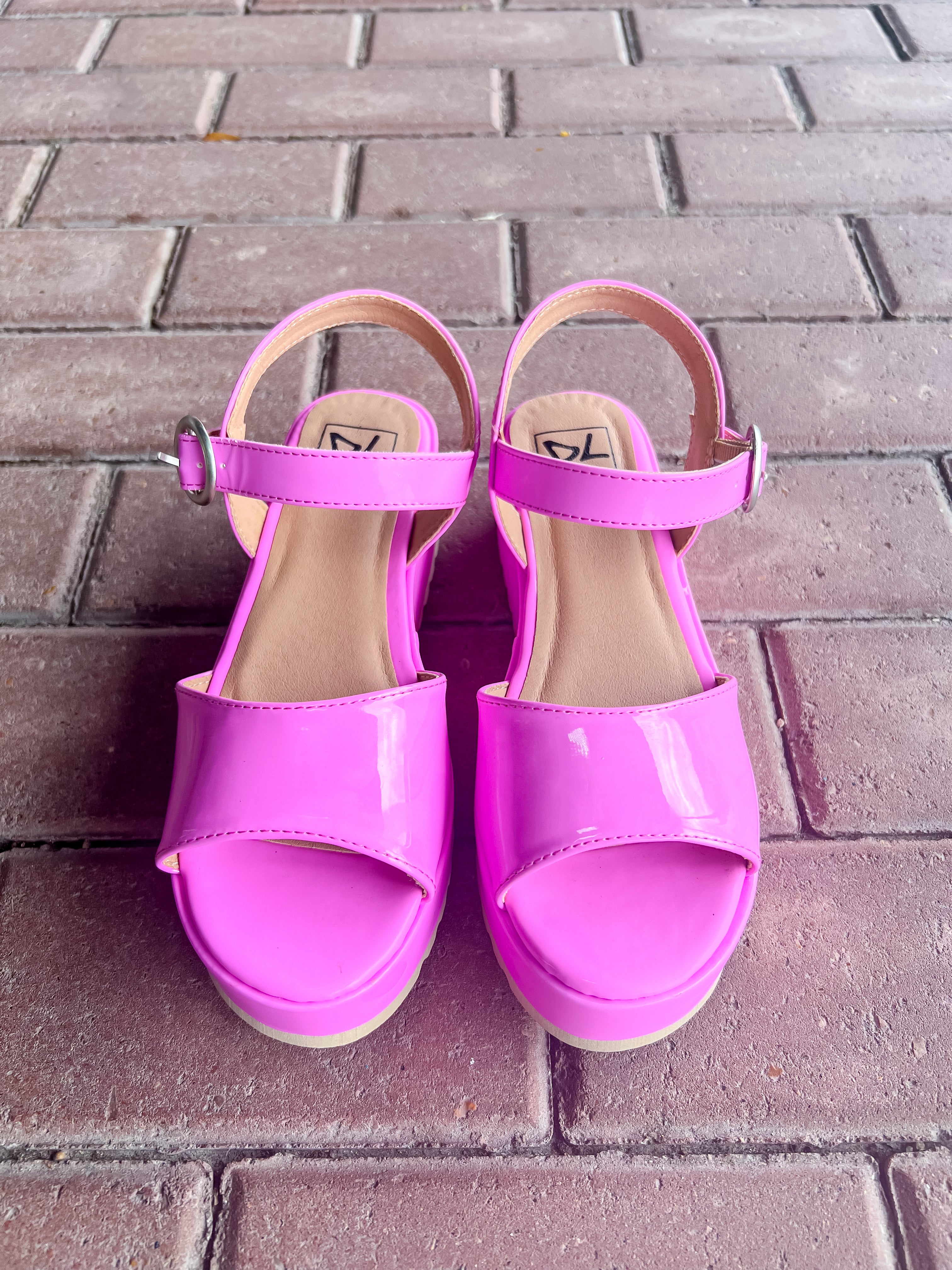 Jump Out Platform Sandal-Pink