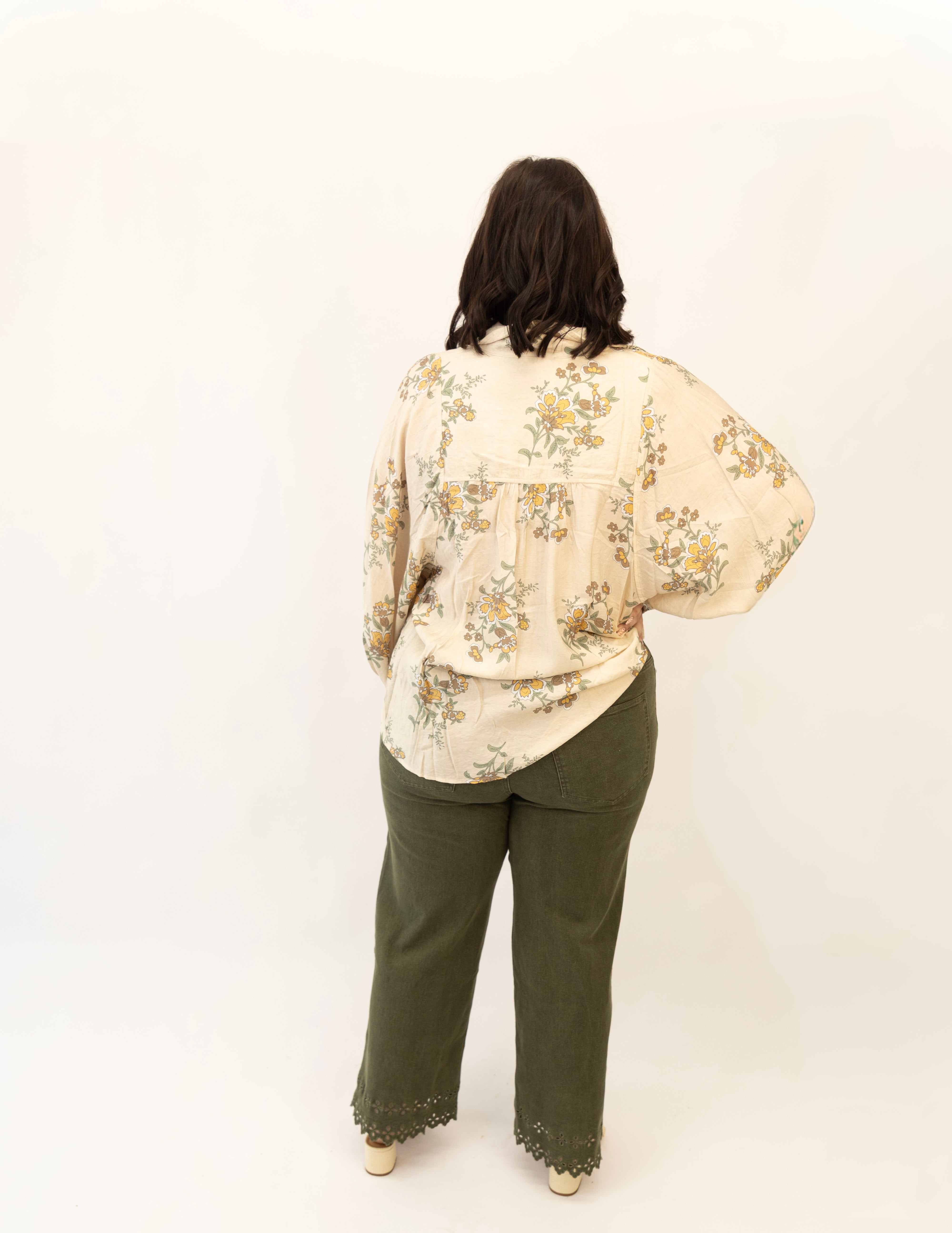 Plus Petal Poise Blouse