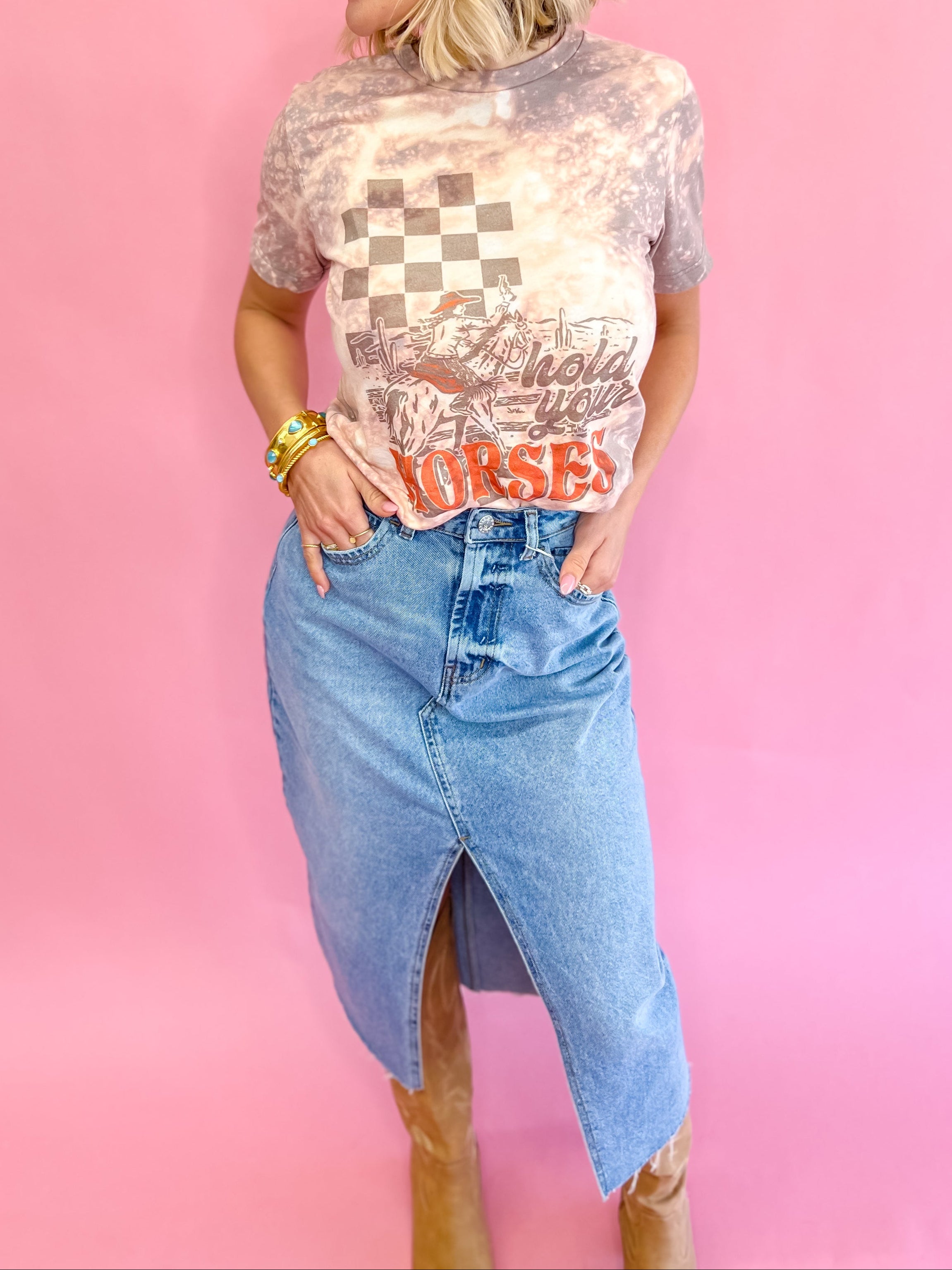 Hold Your Horses Tee