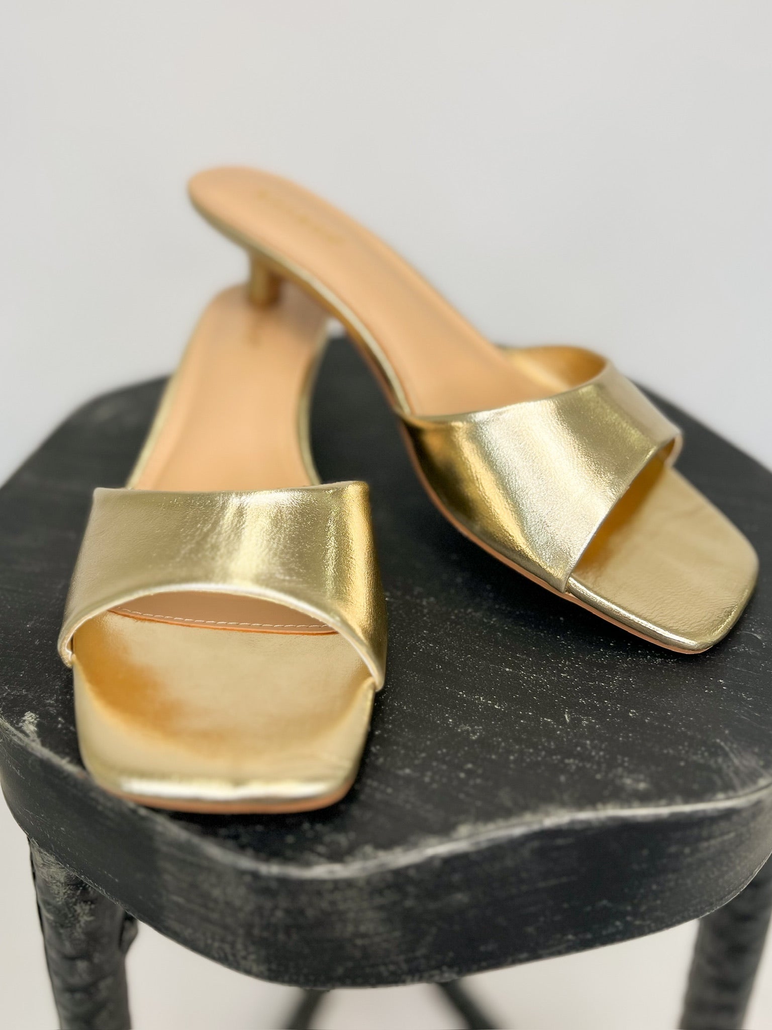 Brat-09 Slide Heel - Gold