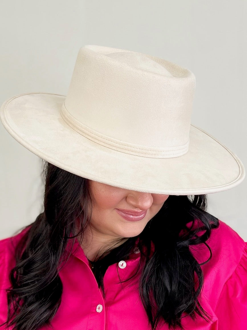 Vegan Suede Boater Hat-Ivory