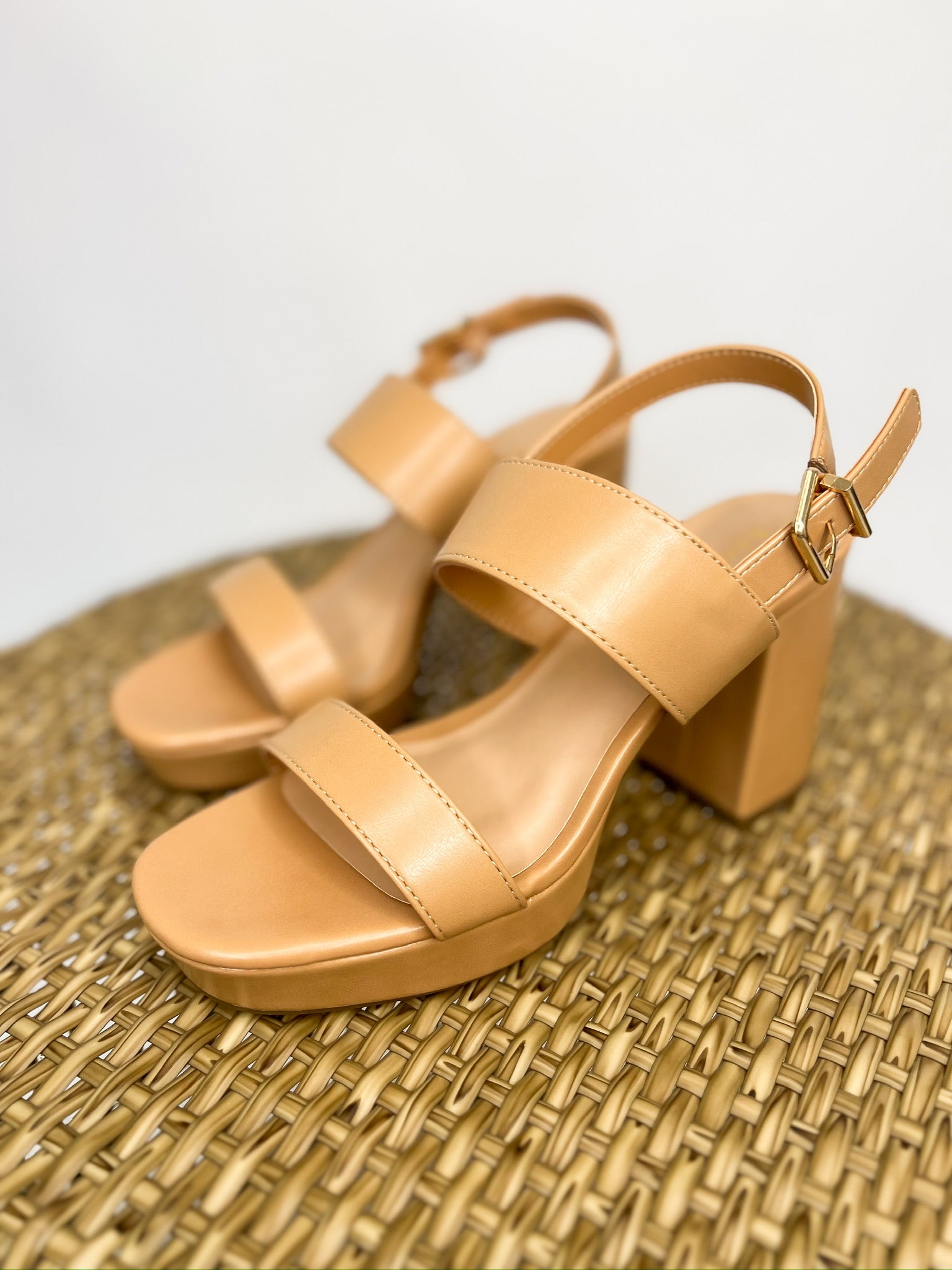 2 Band Platform Heel - Natural