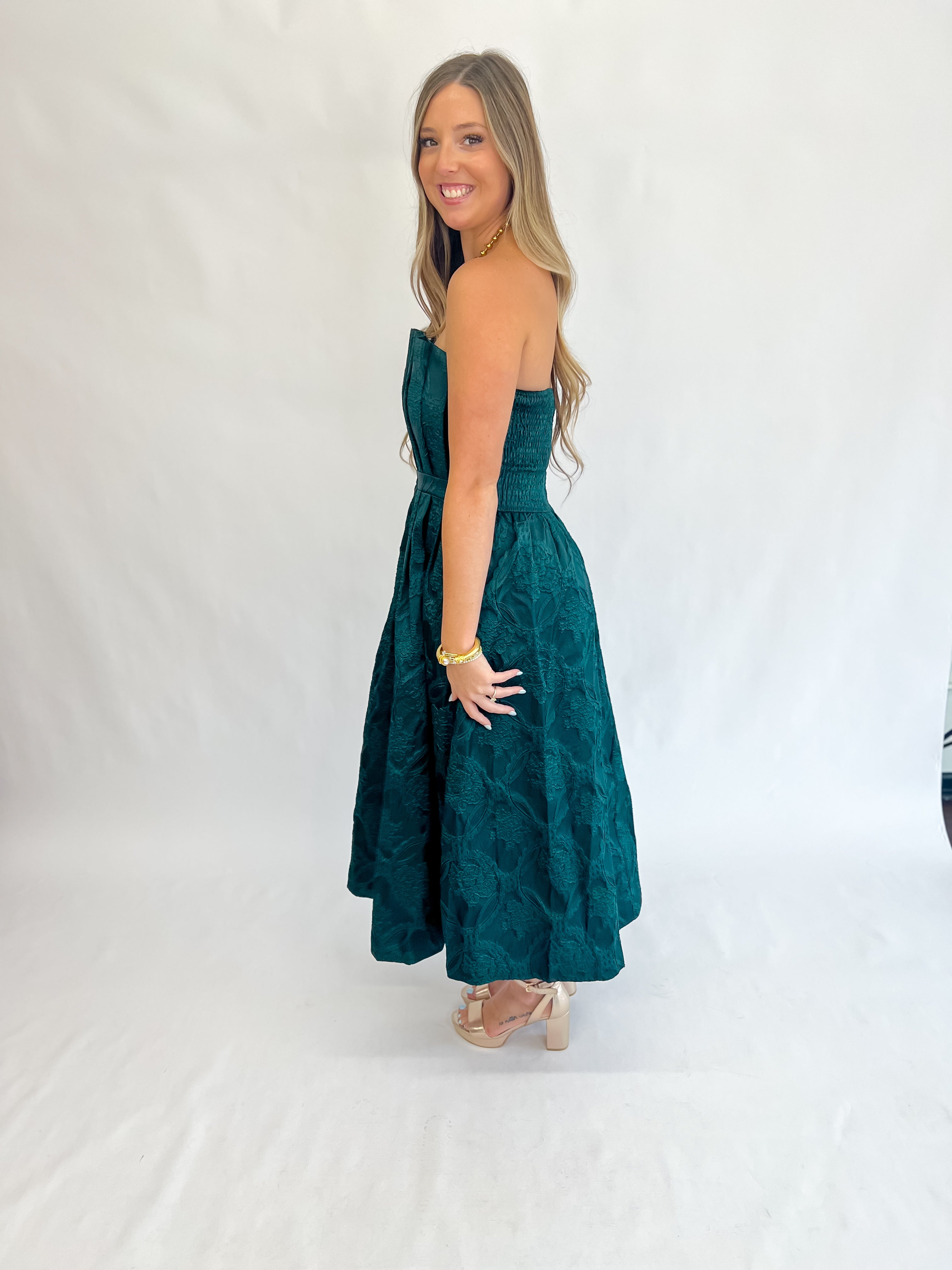 [Entro] Gorgeous Green Strapless Midi Dress