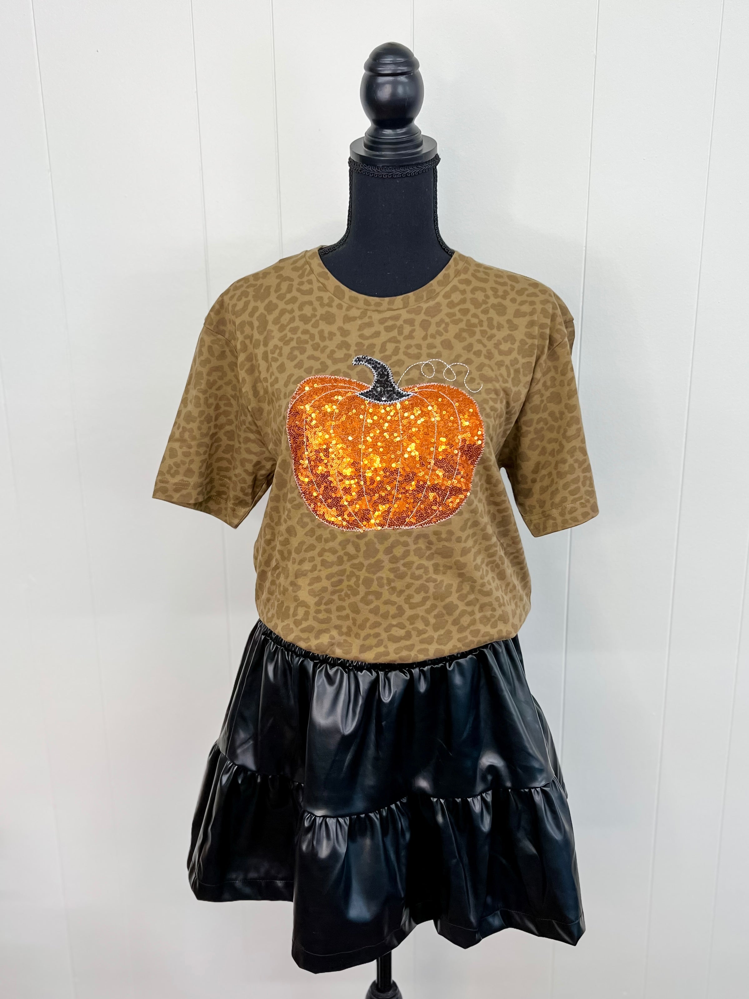 Fall Leopard Pumpkin Tee