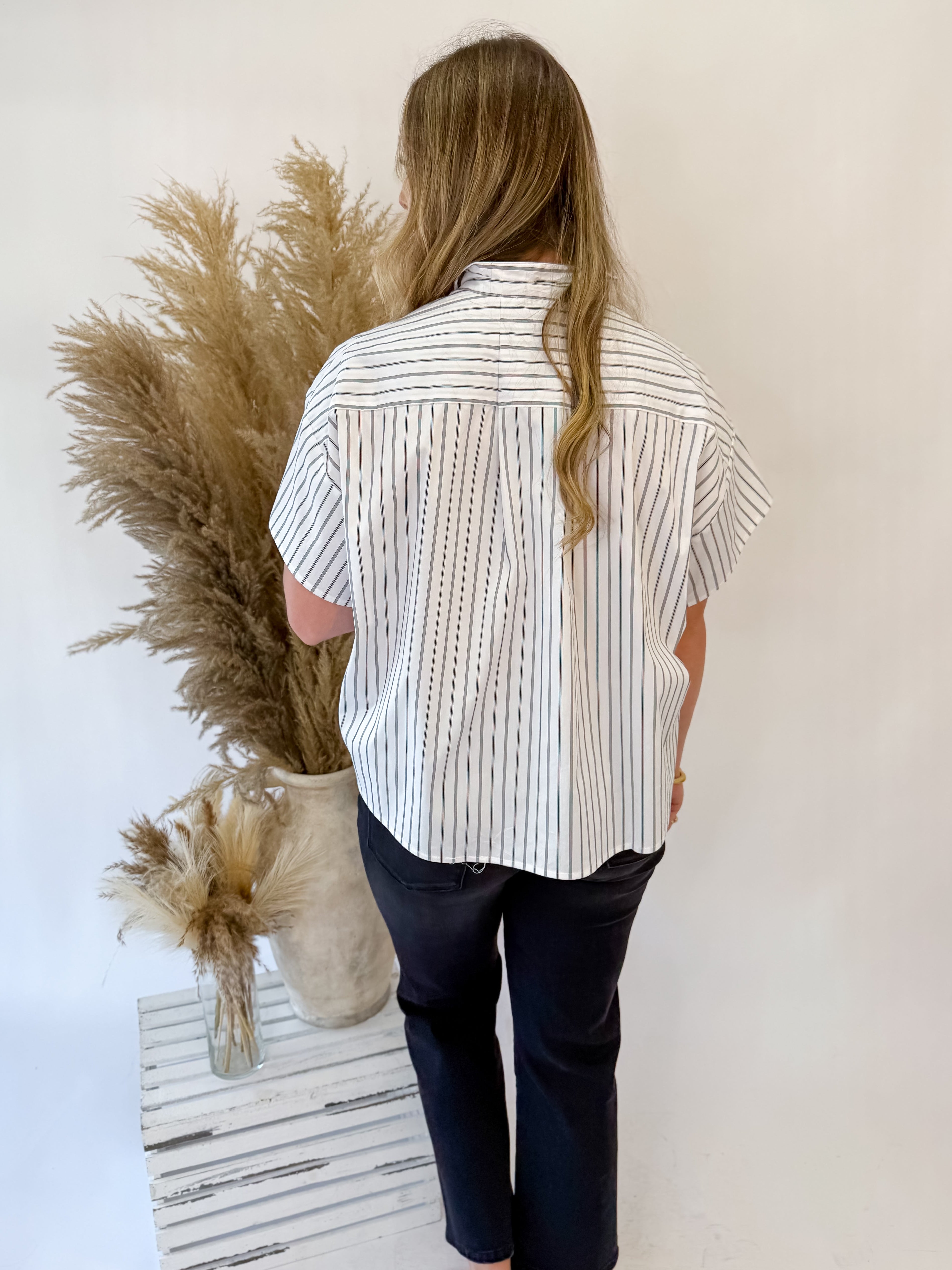 [Elan] Ivory Lines Top