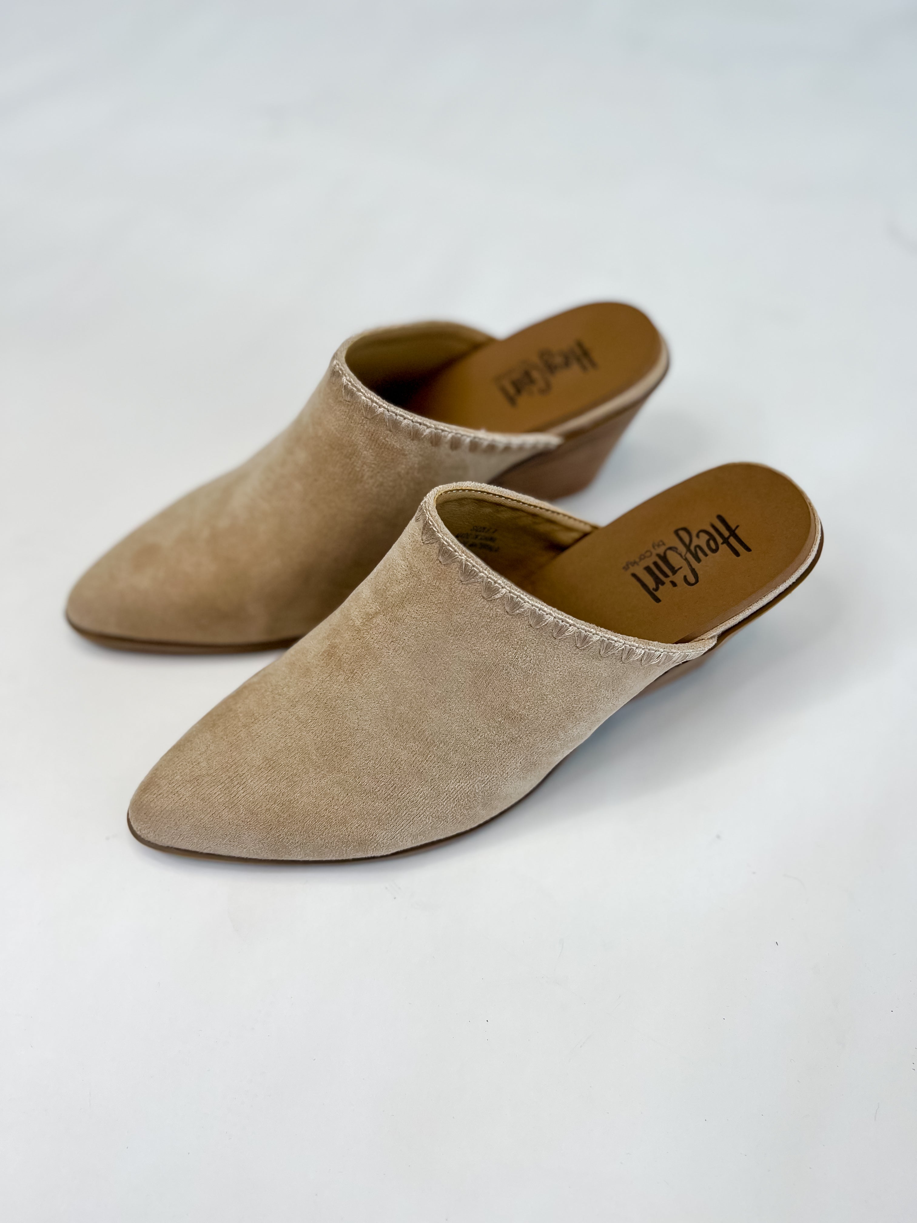 [Corky's] Sizzle Mule-Sand Faux Suede