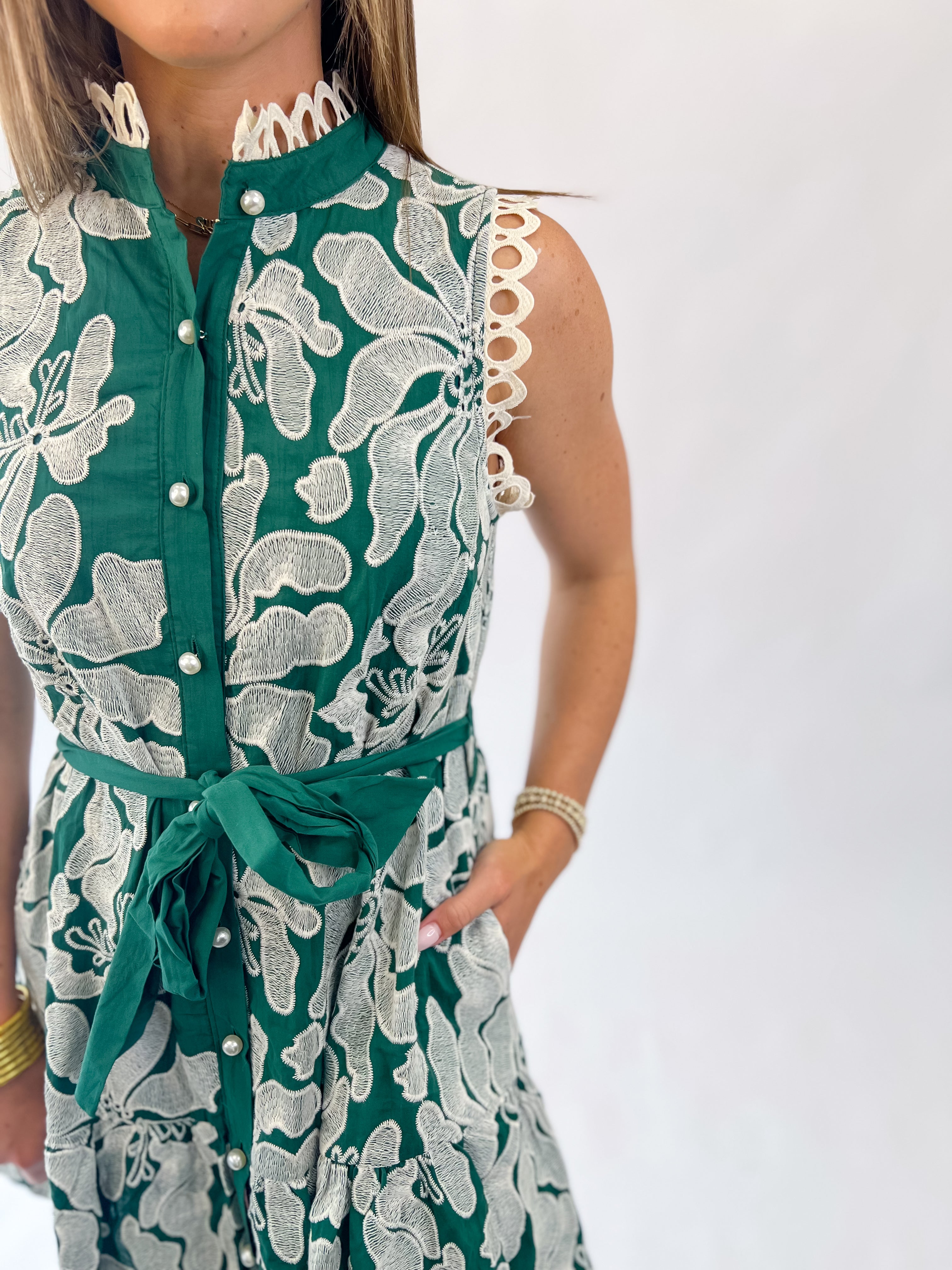 Fall Vine Scalloped Sleeve Embroidered Dress