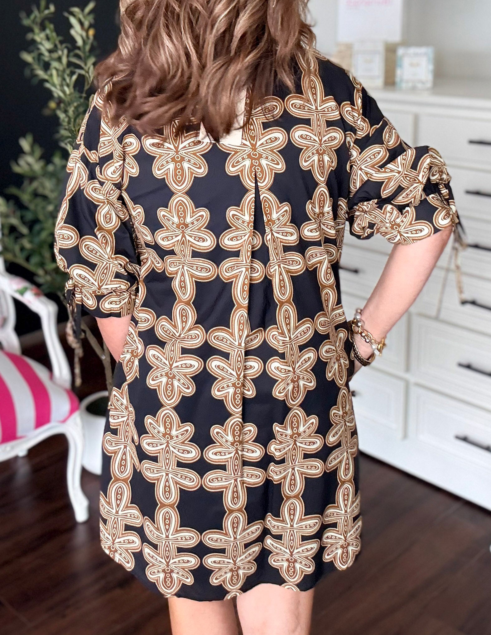 Classic Style Dress - Black