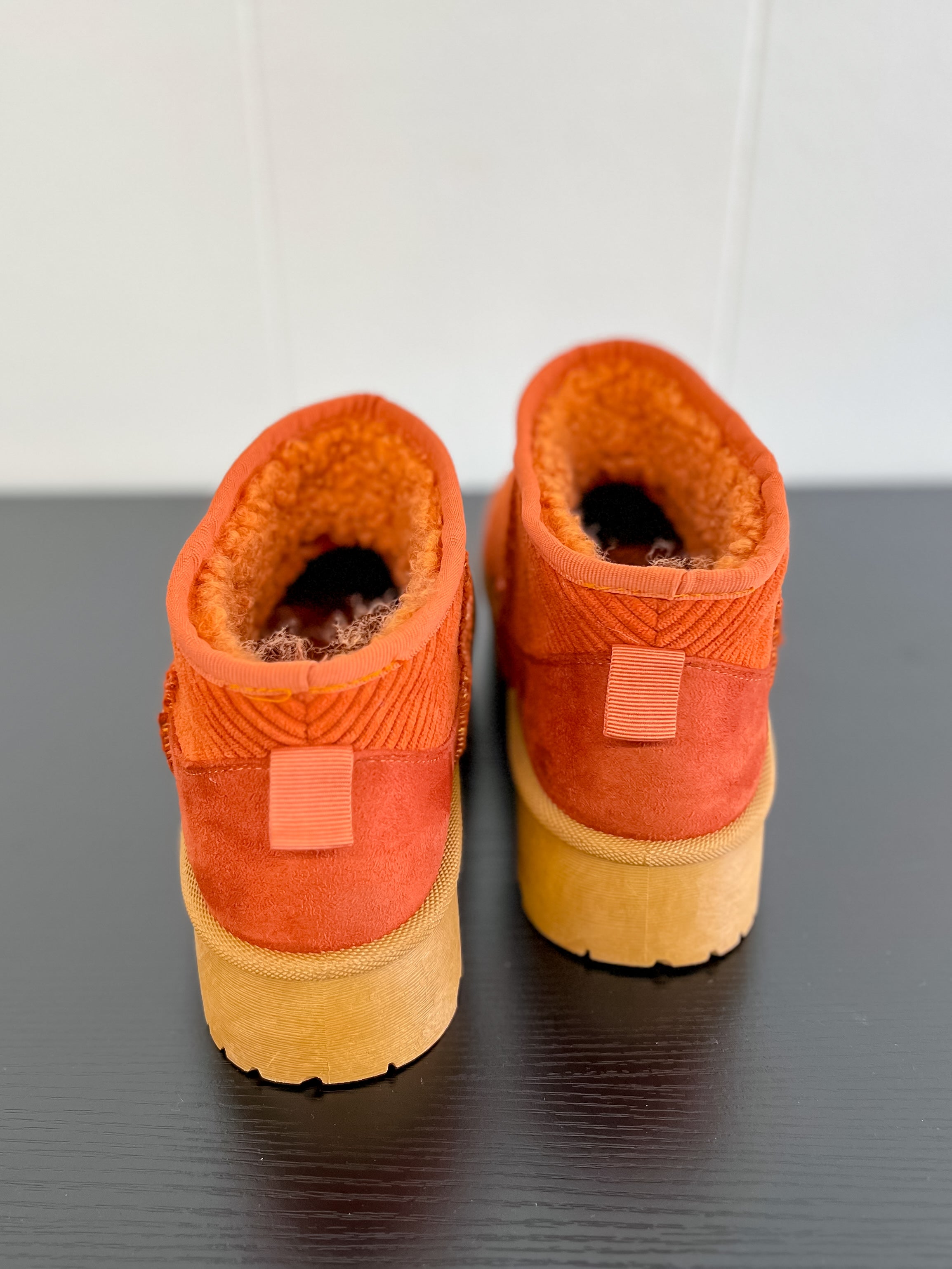 [Chinese Laundry] Yarroh Corduroy Bootie-Orange