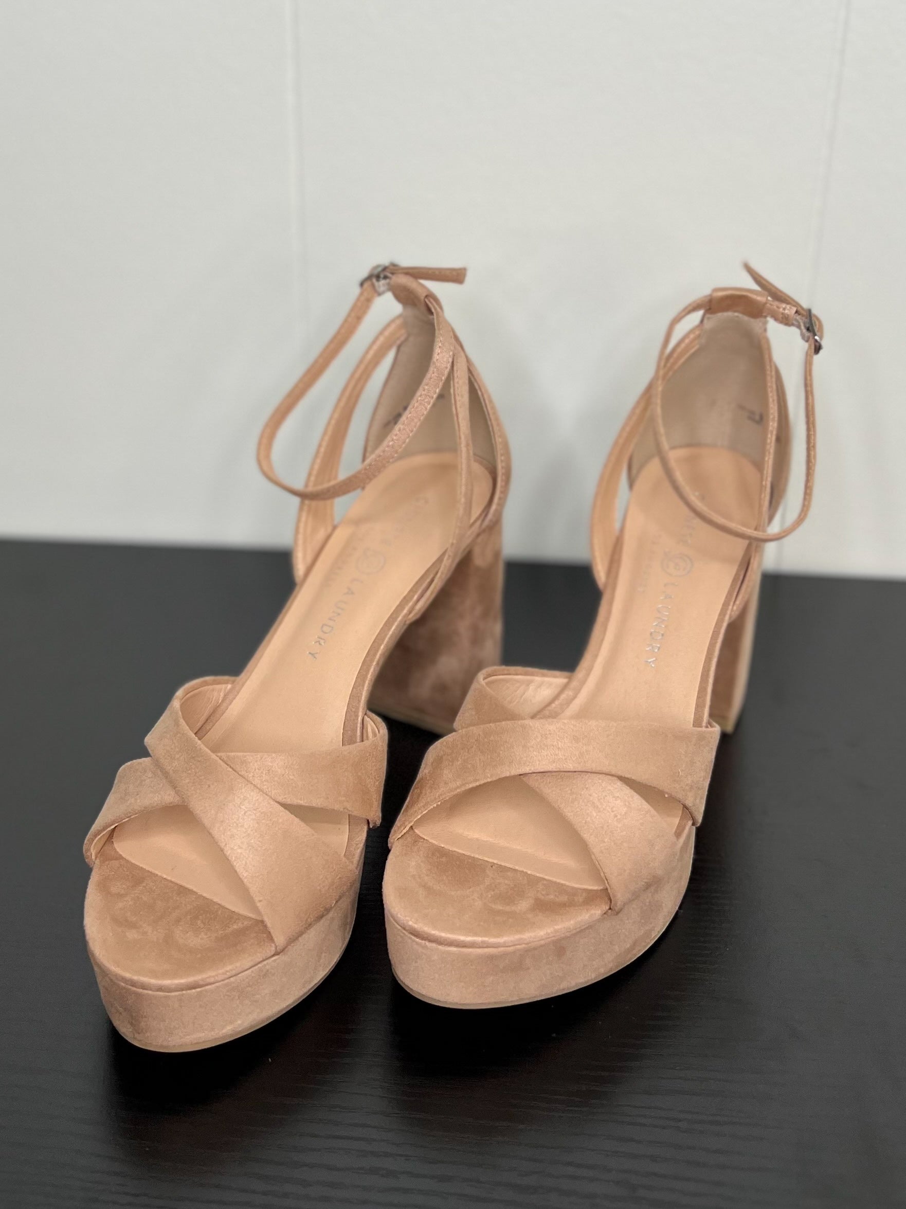 [Chinese Laundry] Tammy Fine Platform Heel