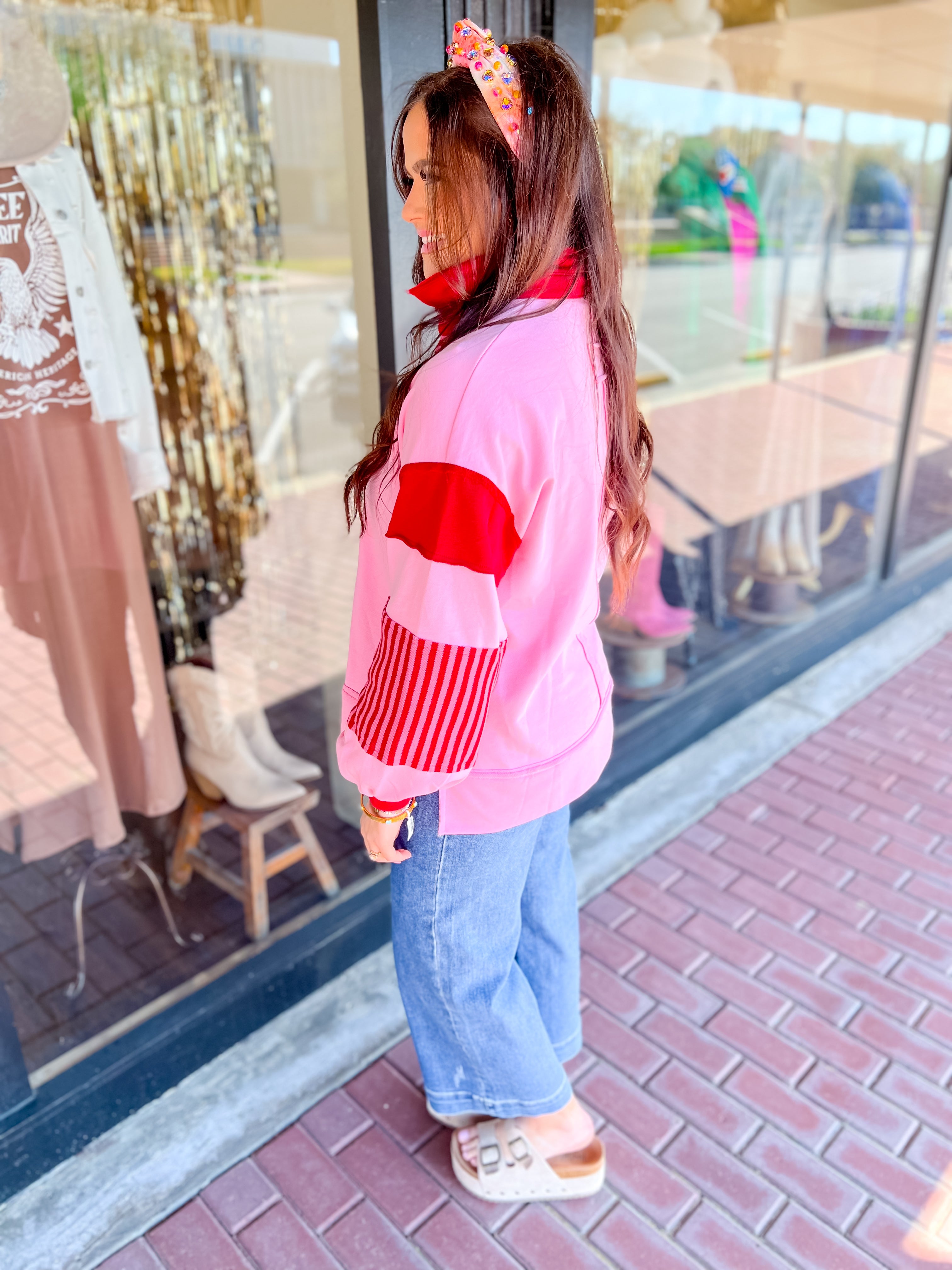 [entro] Pink & Red Collared Pull Over Top