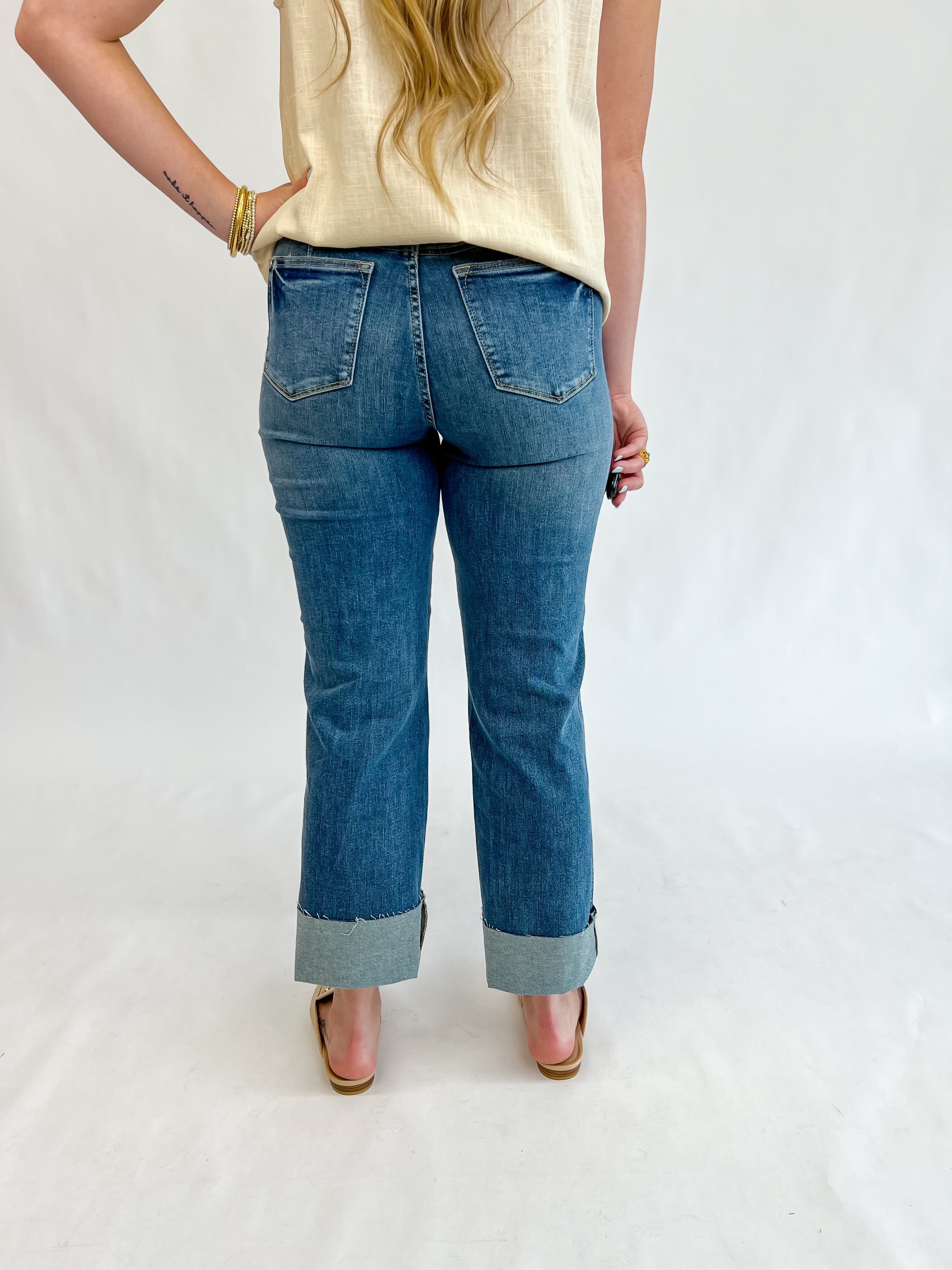 [Judy Blue] Mid Rise Tummy Control Jean