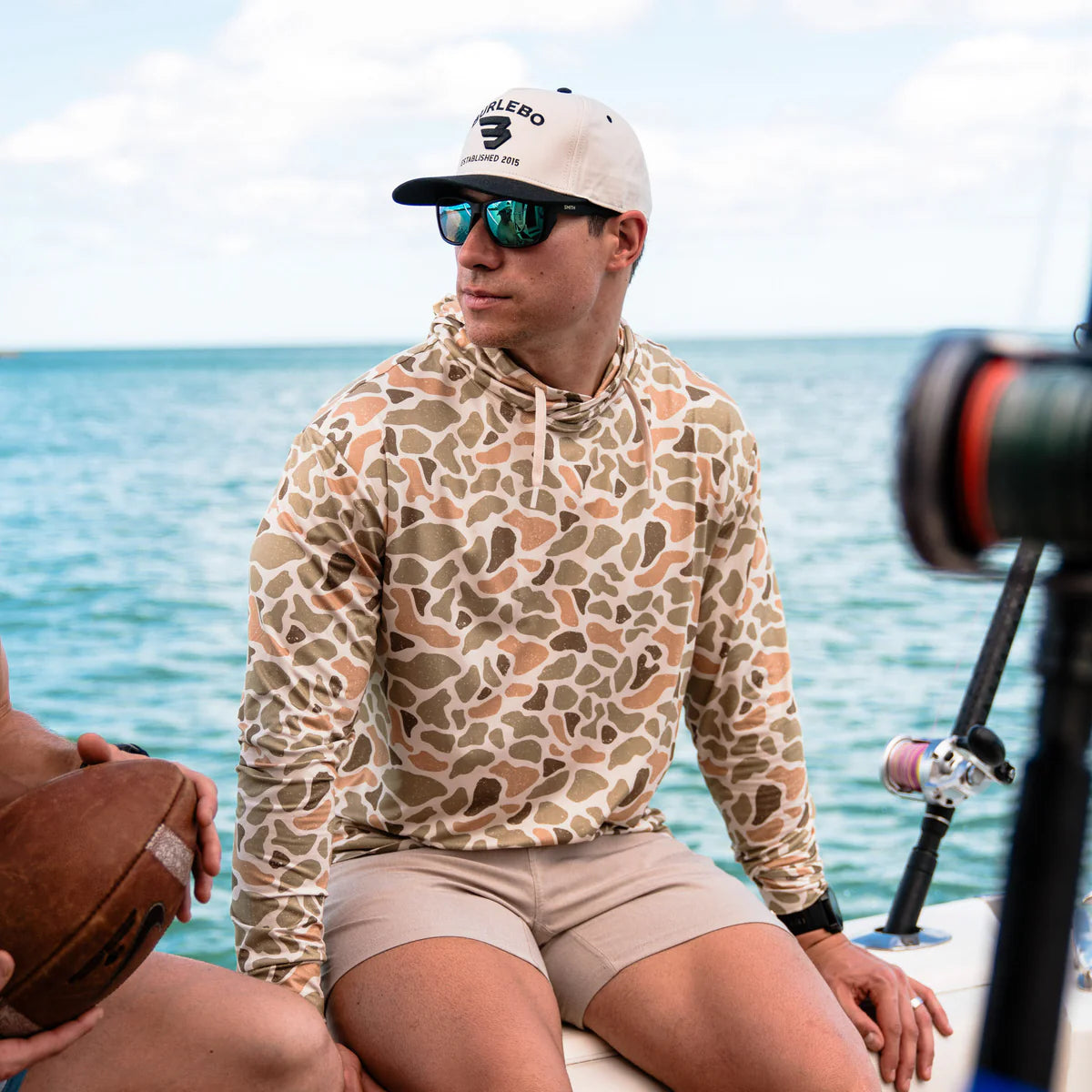 [Burlebo] Performance Hoodie Venado Camo