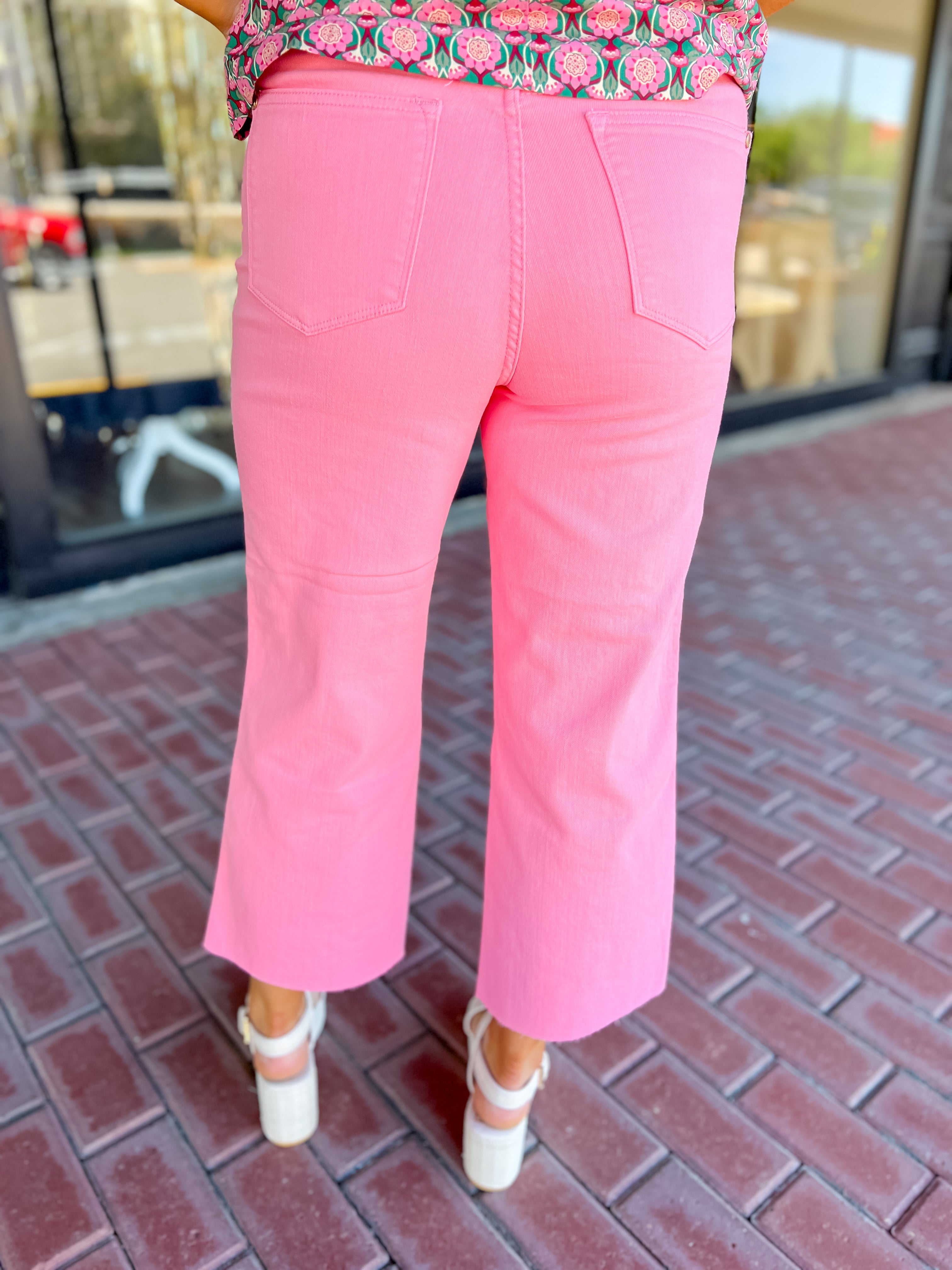 [Judy Blue] The Elsa Tummy Control Crop Jeans-Pink