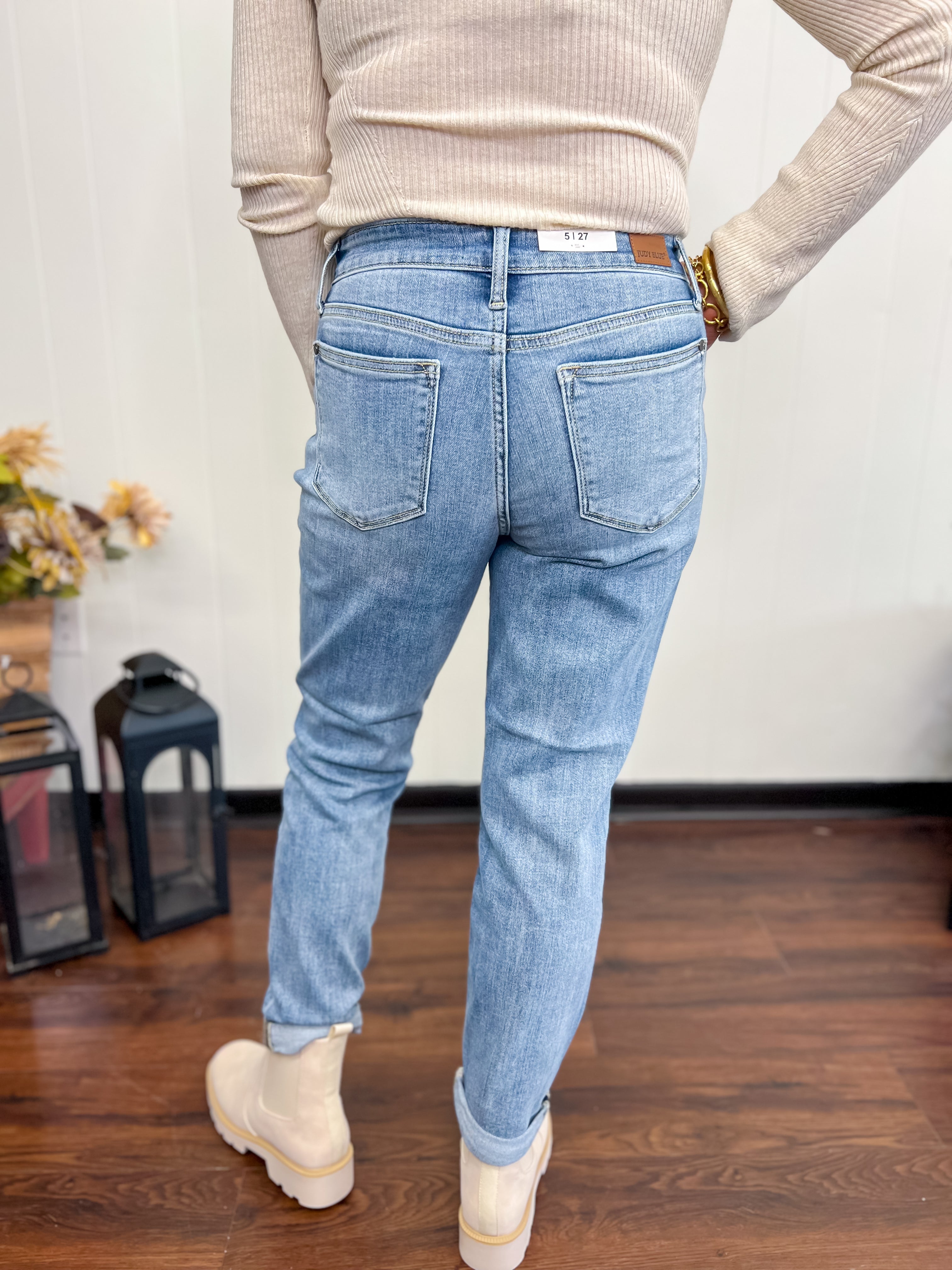 [Judy Blue] Another Love Mid Rise Jean