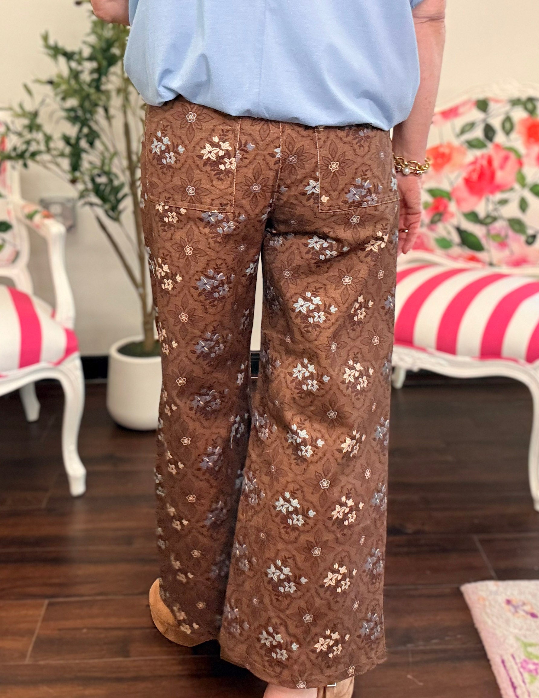 Floral Print Drawstring Pant-Brown