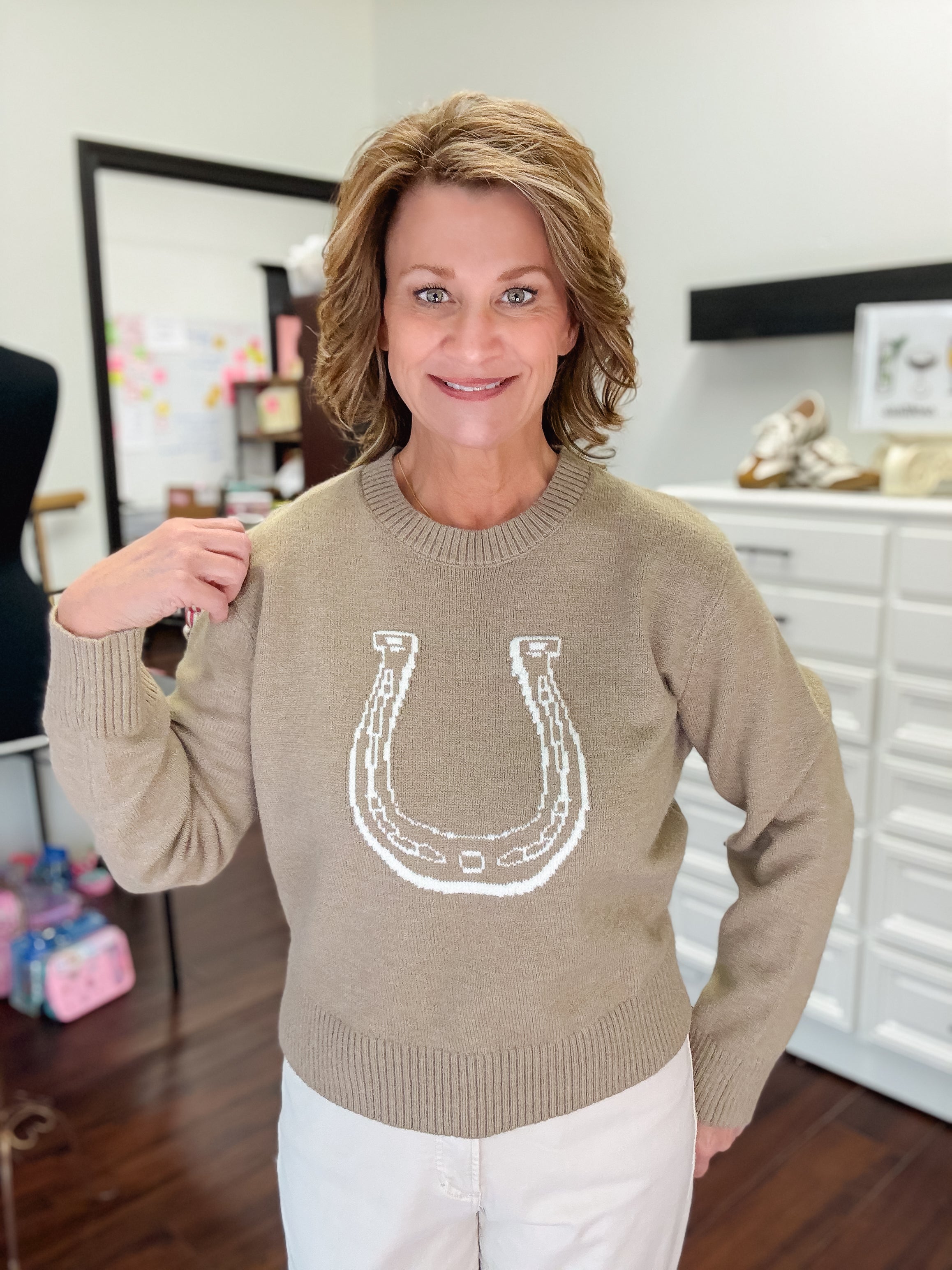 Horseshoe Graphic Sweater-Taupe