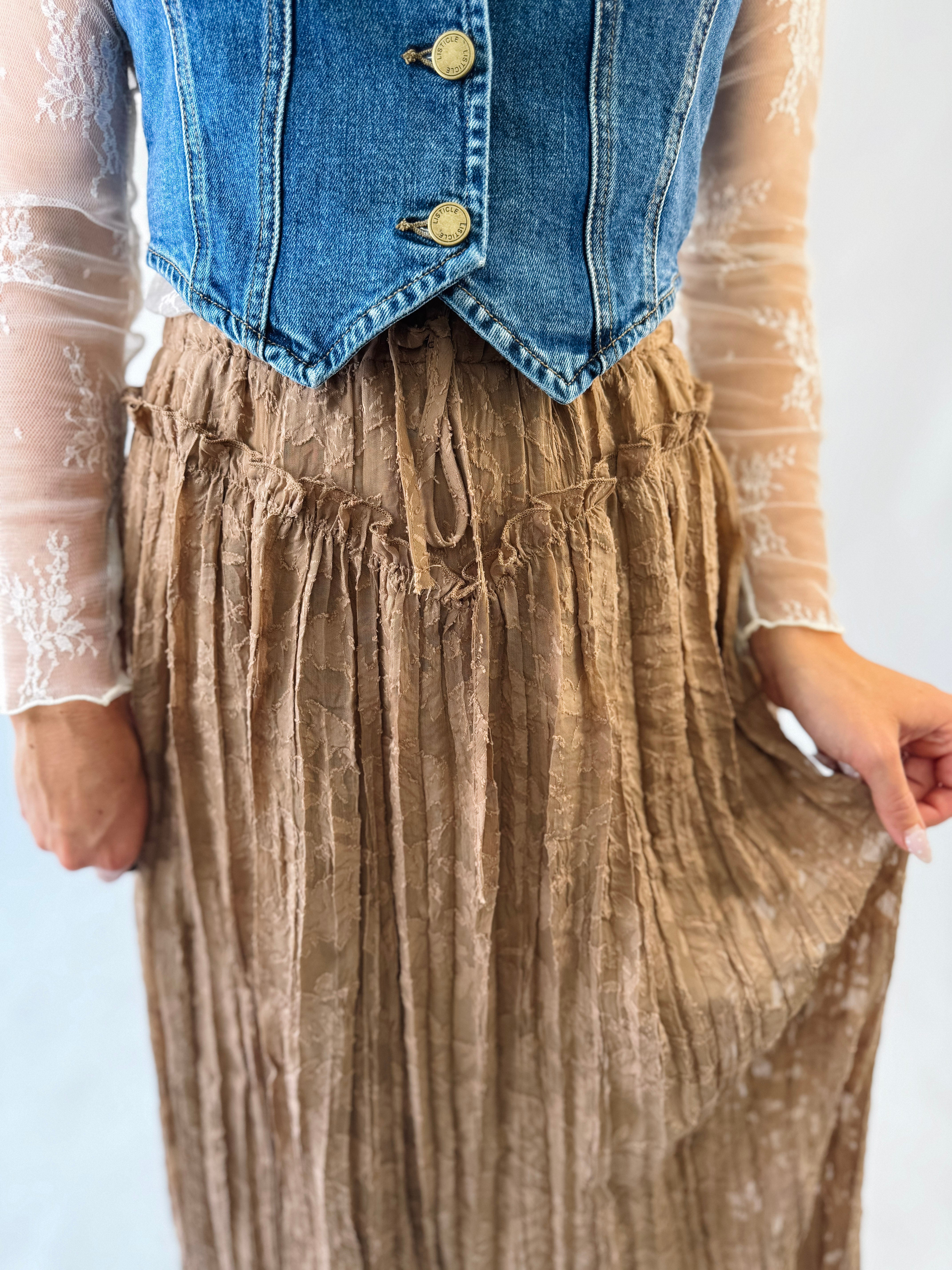 Western Meadow Maxi Skirt