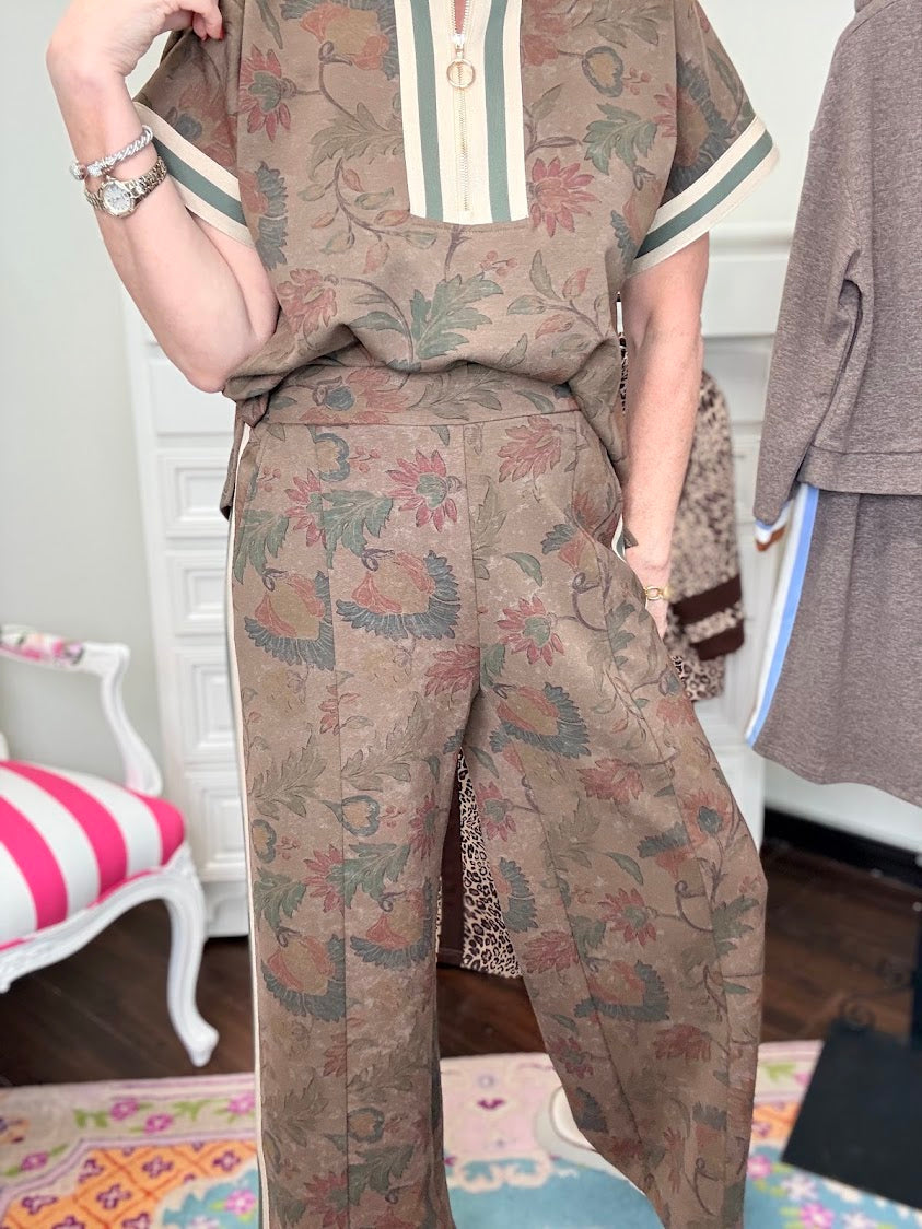 Autumn Bloom Wide Leg Pant-Brown