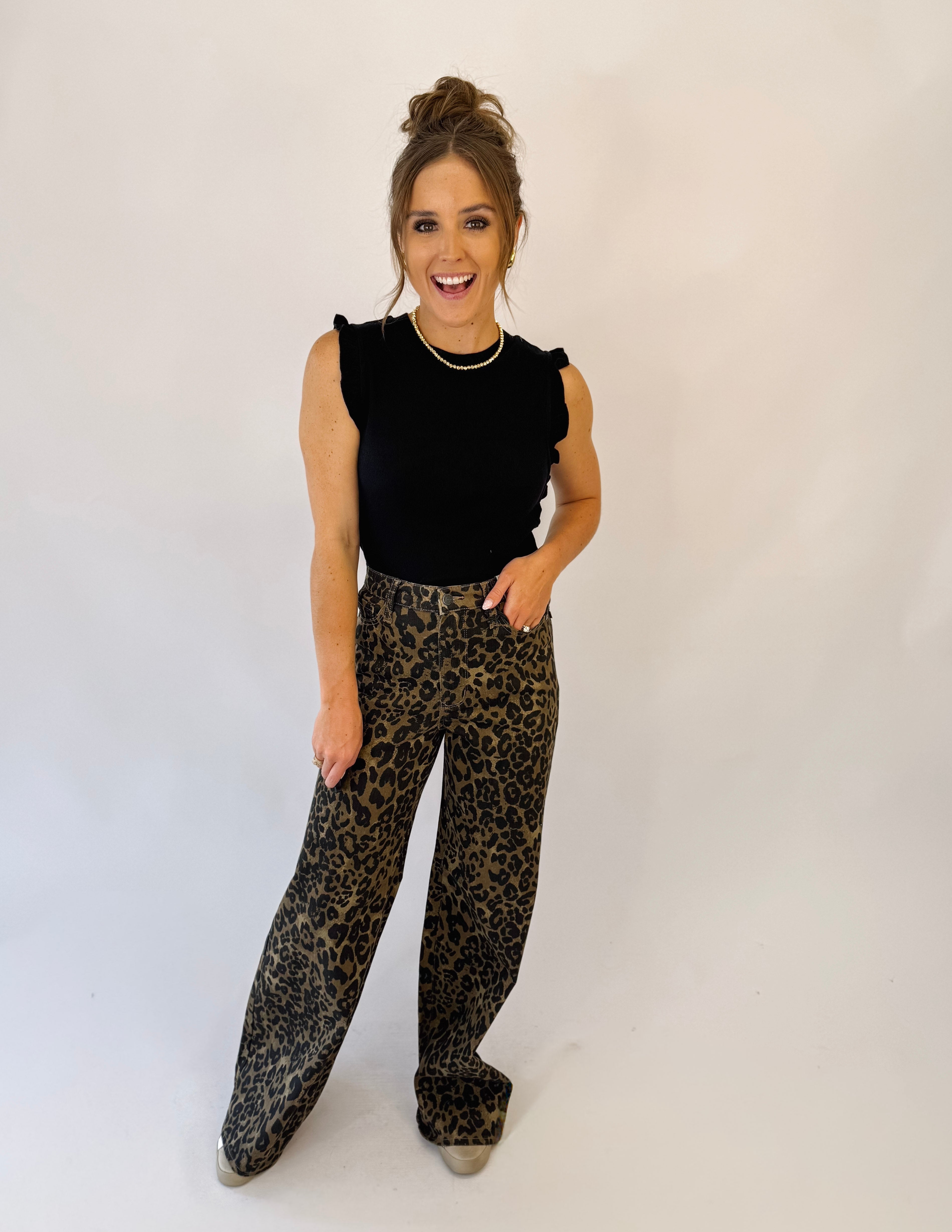 [Judy Blue] HW Retro Wide Leopard Print Jeans