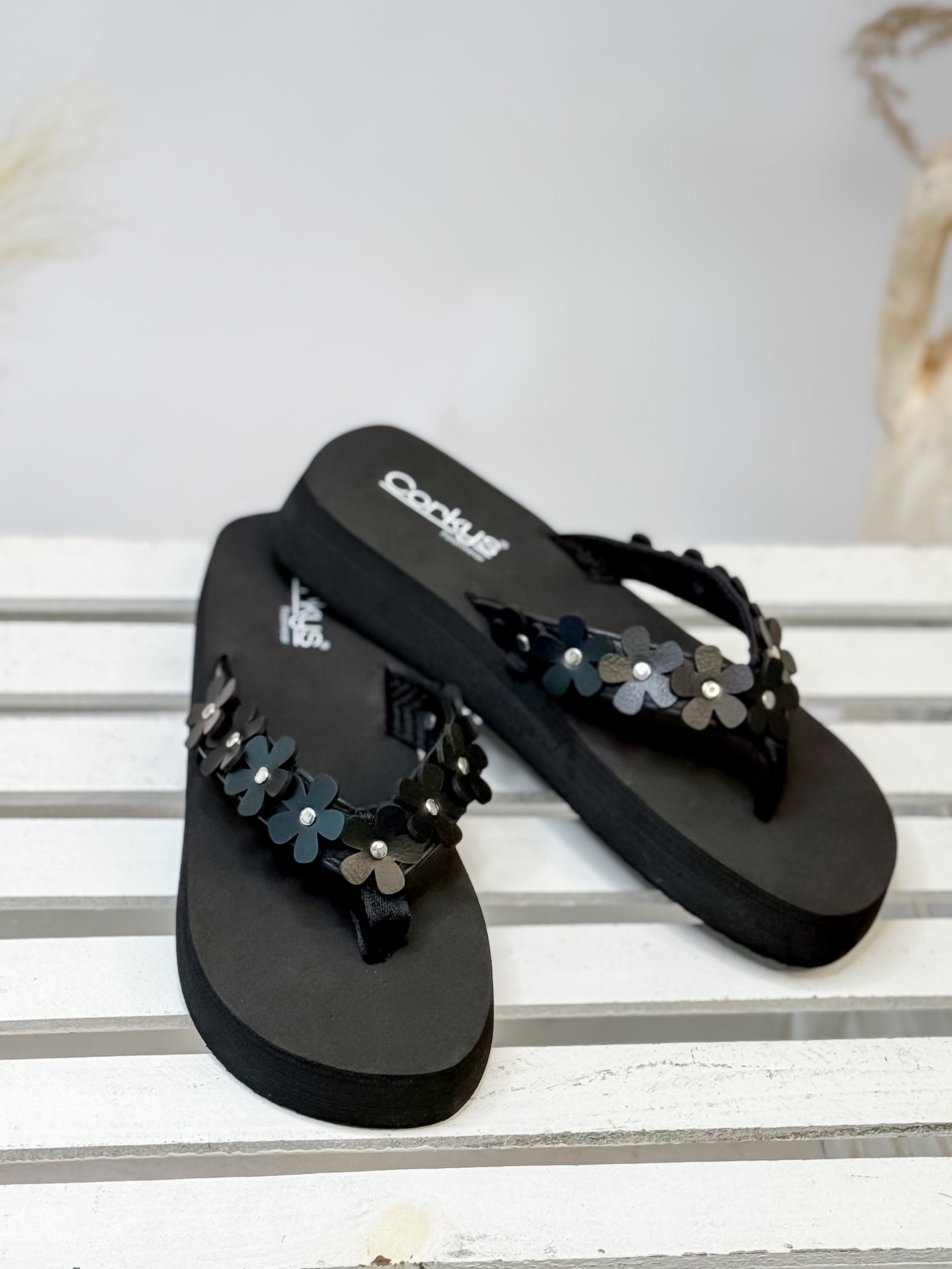 [Corky's] No Running-Black