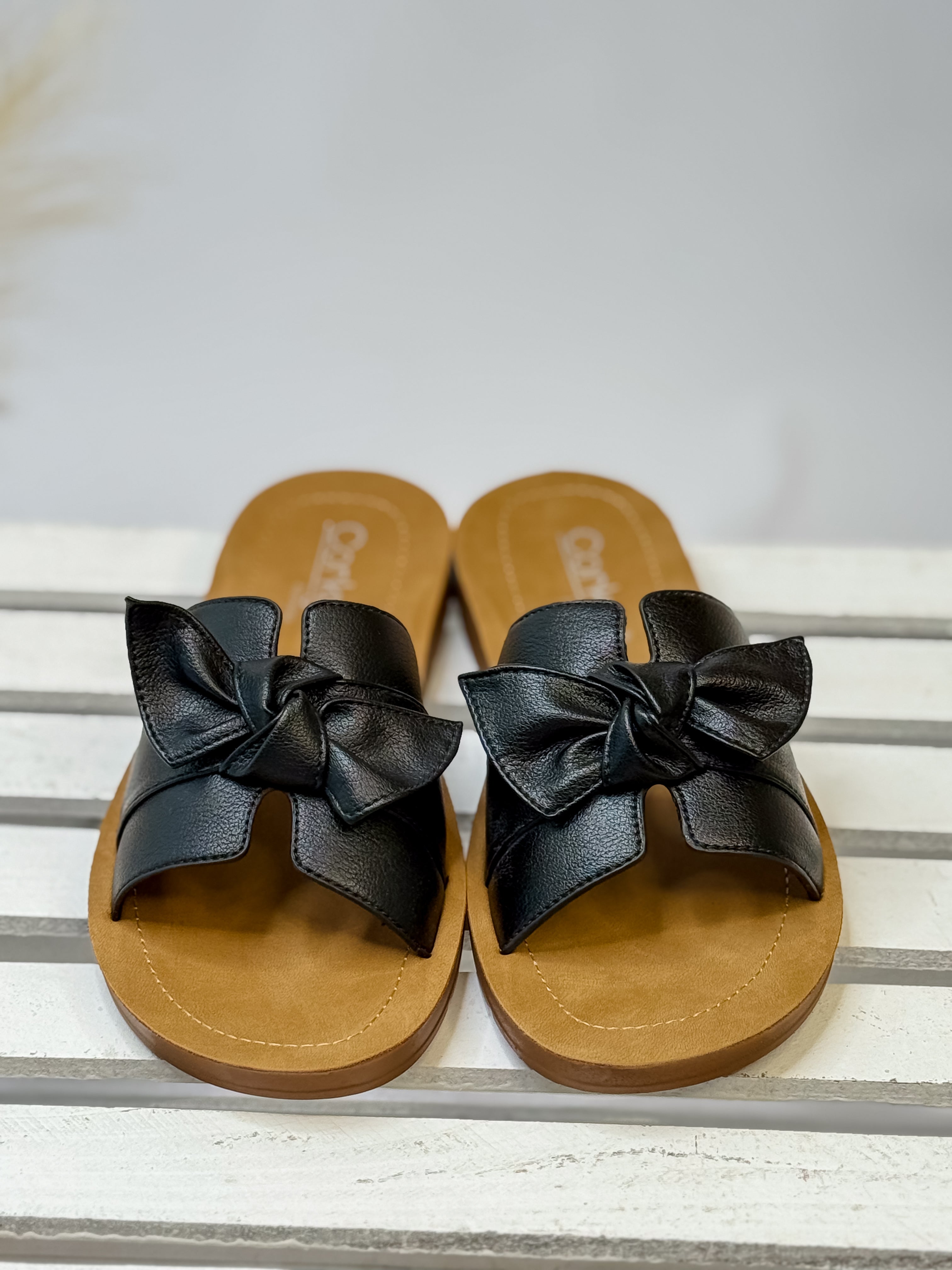 [Corky's] Rock the Bowt-Black