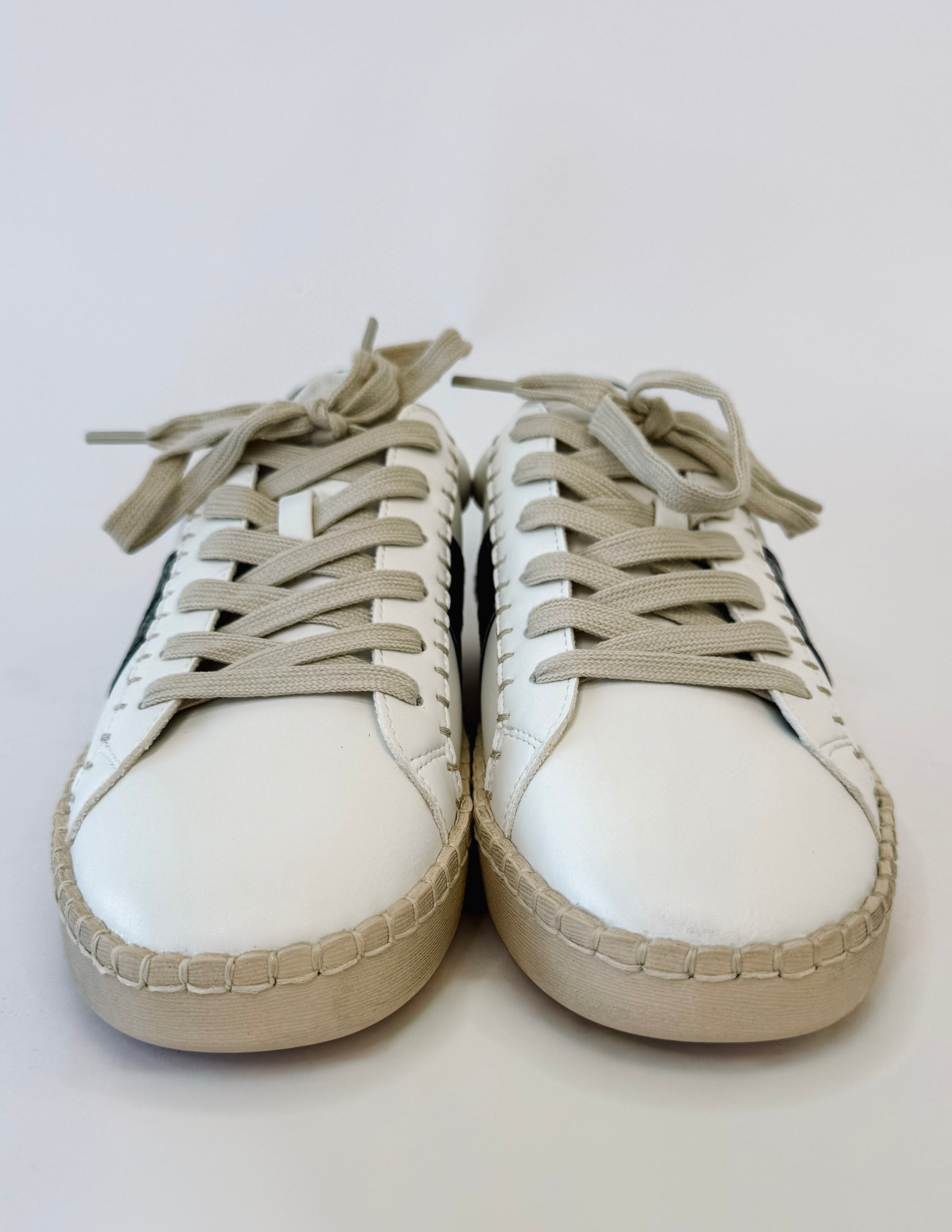 [Hey Girl] Friend Zone White Black