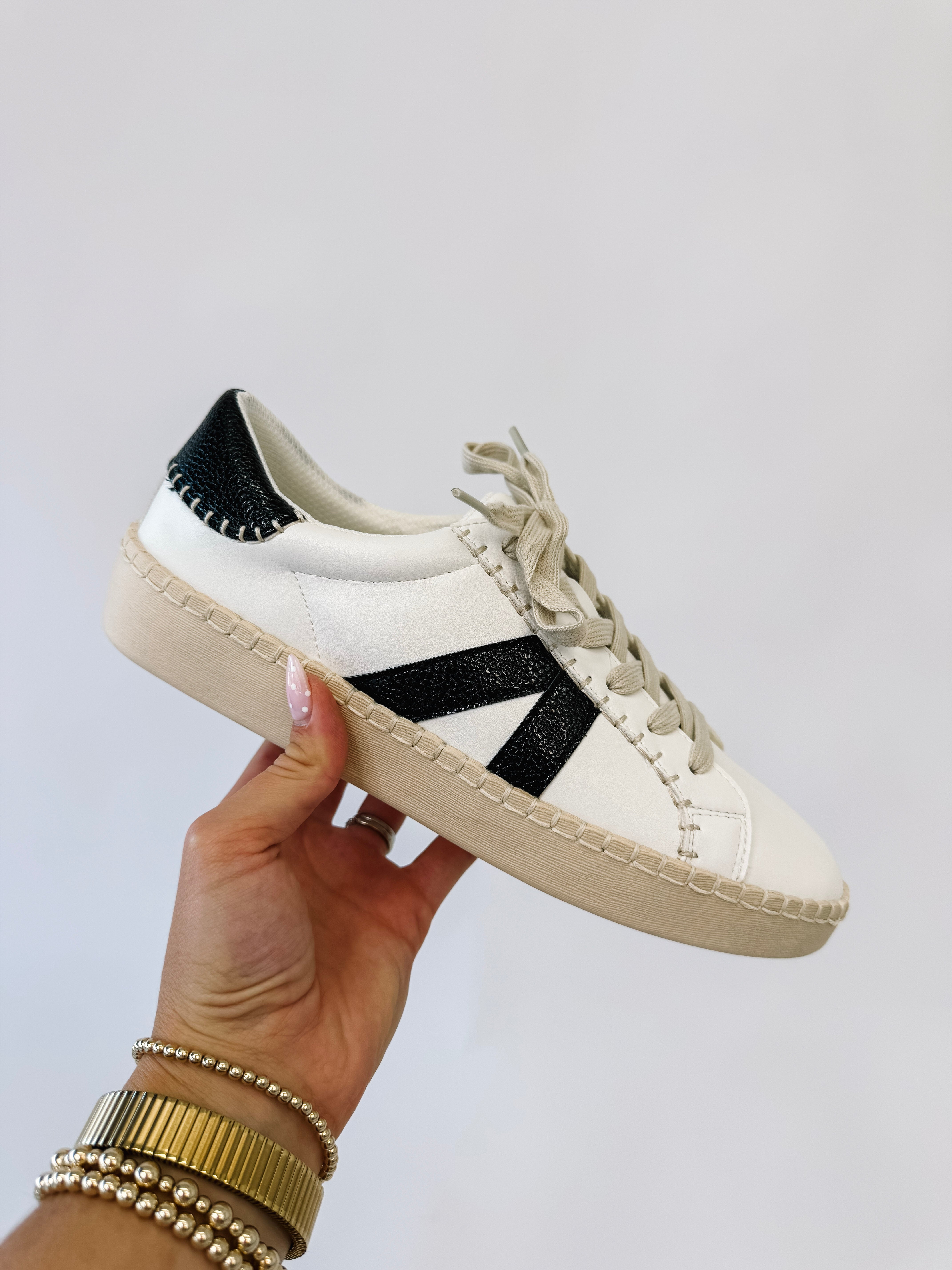 [Hey Girl] Friend Zone White Black