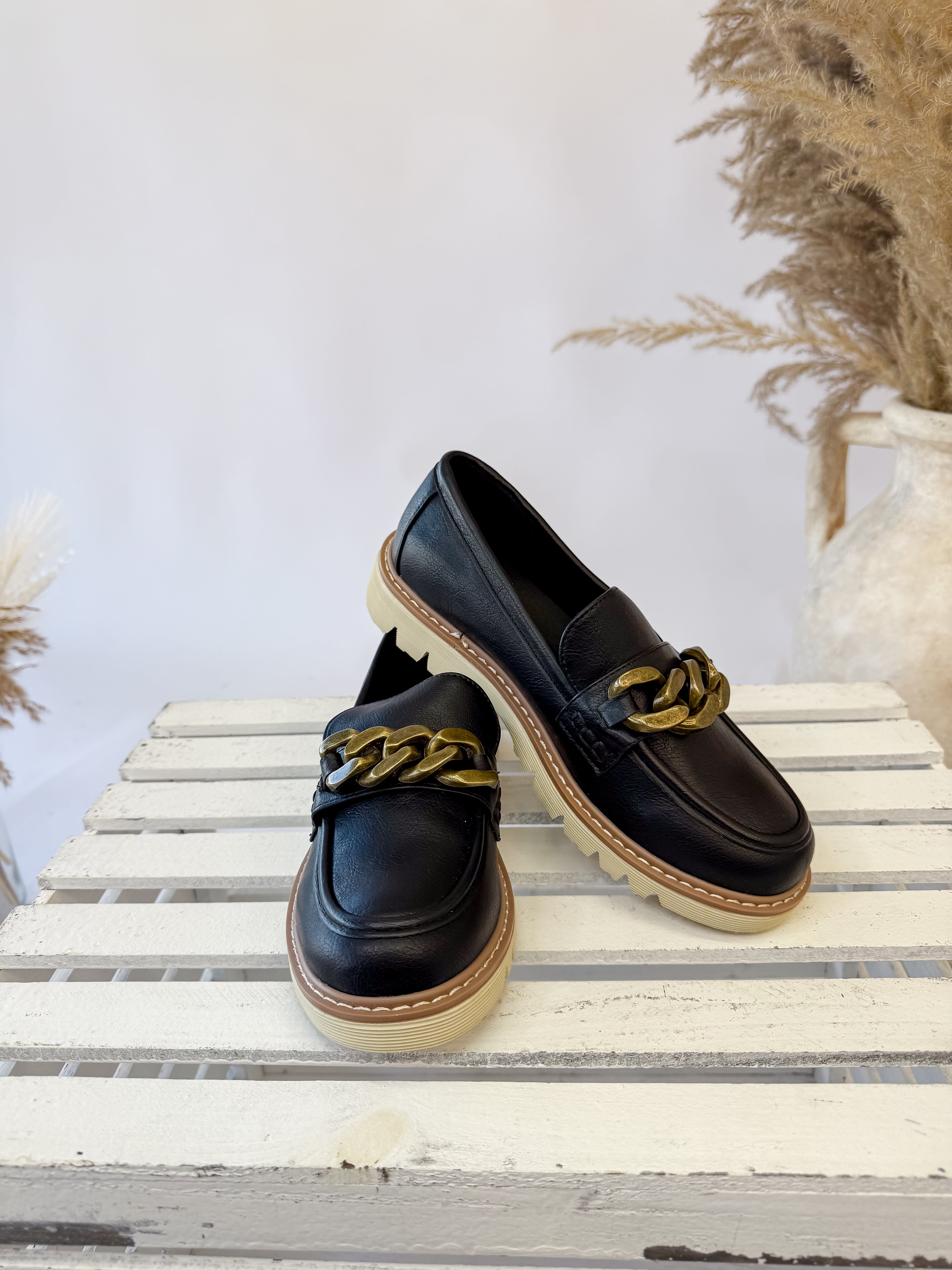 [Corkys] Not Literally-Black