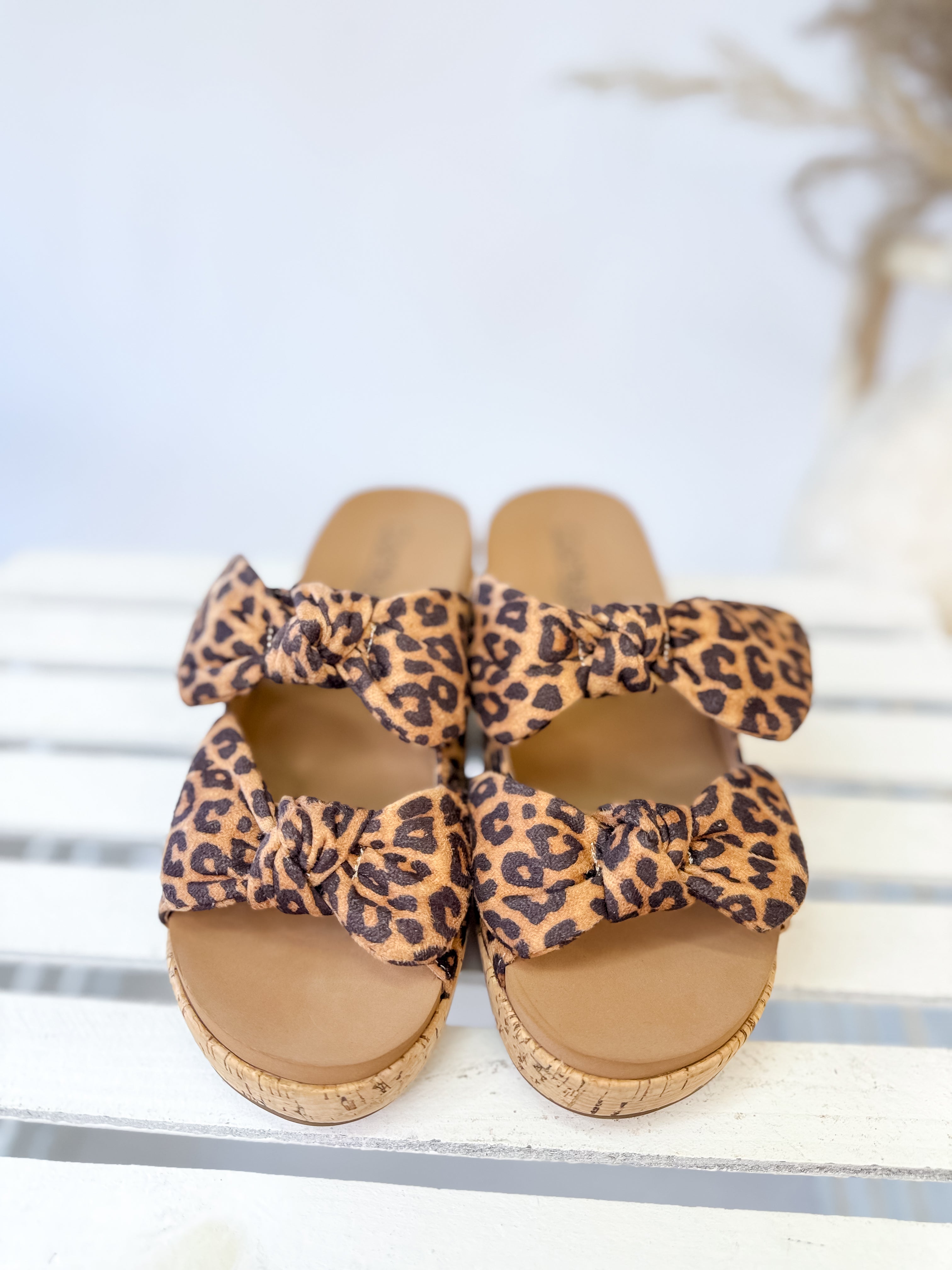 [Corkys] Bowed Up Leopard