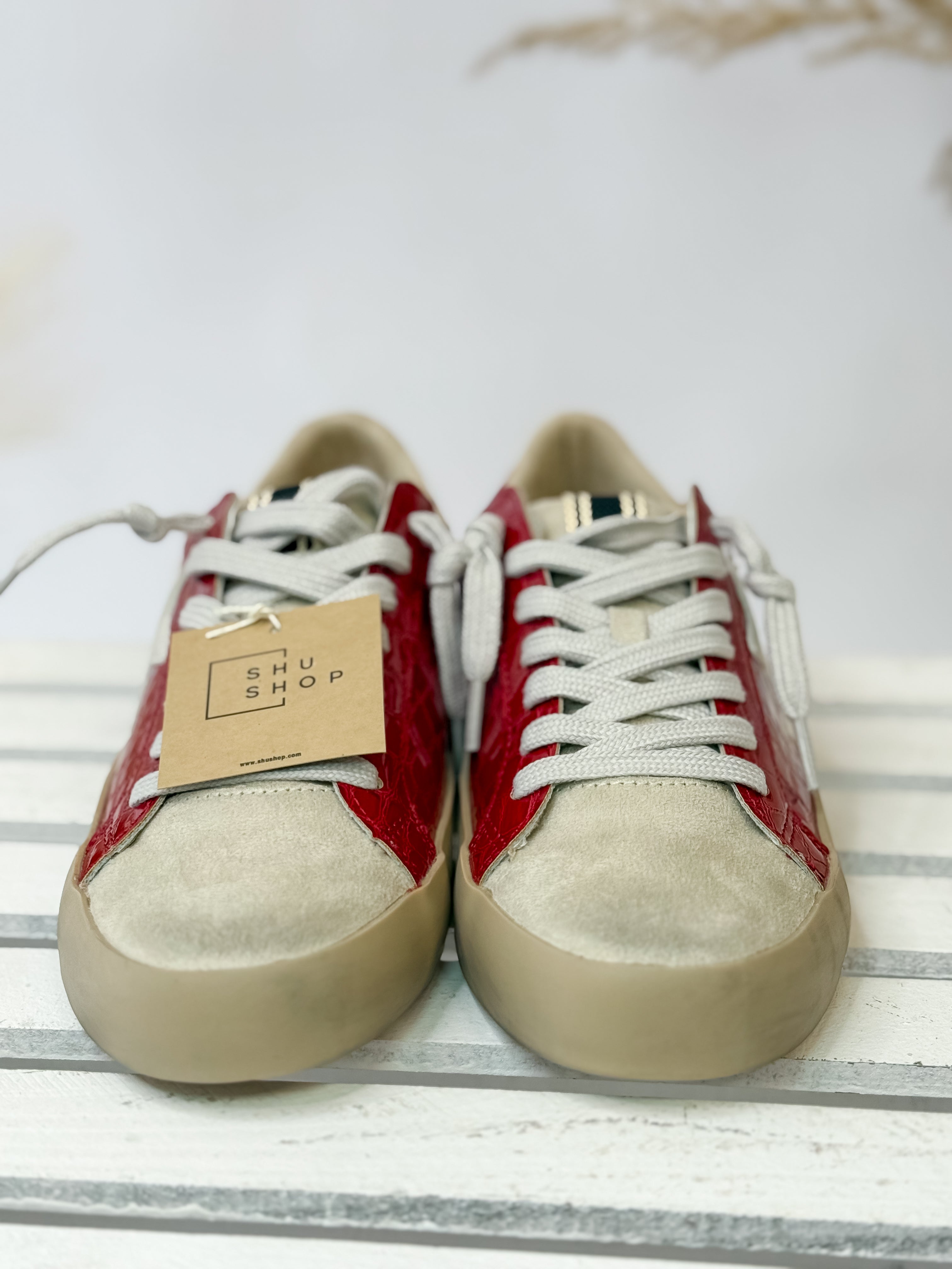 [Shu Shop] Paula Sneakers- Cherry