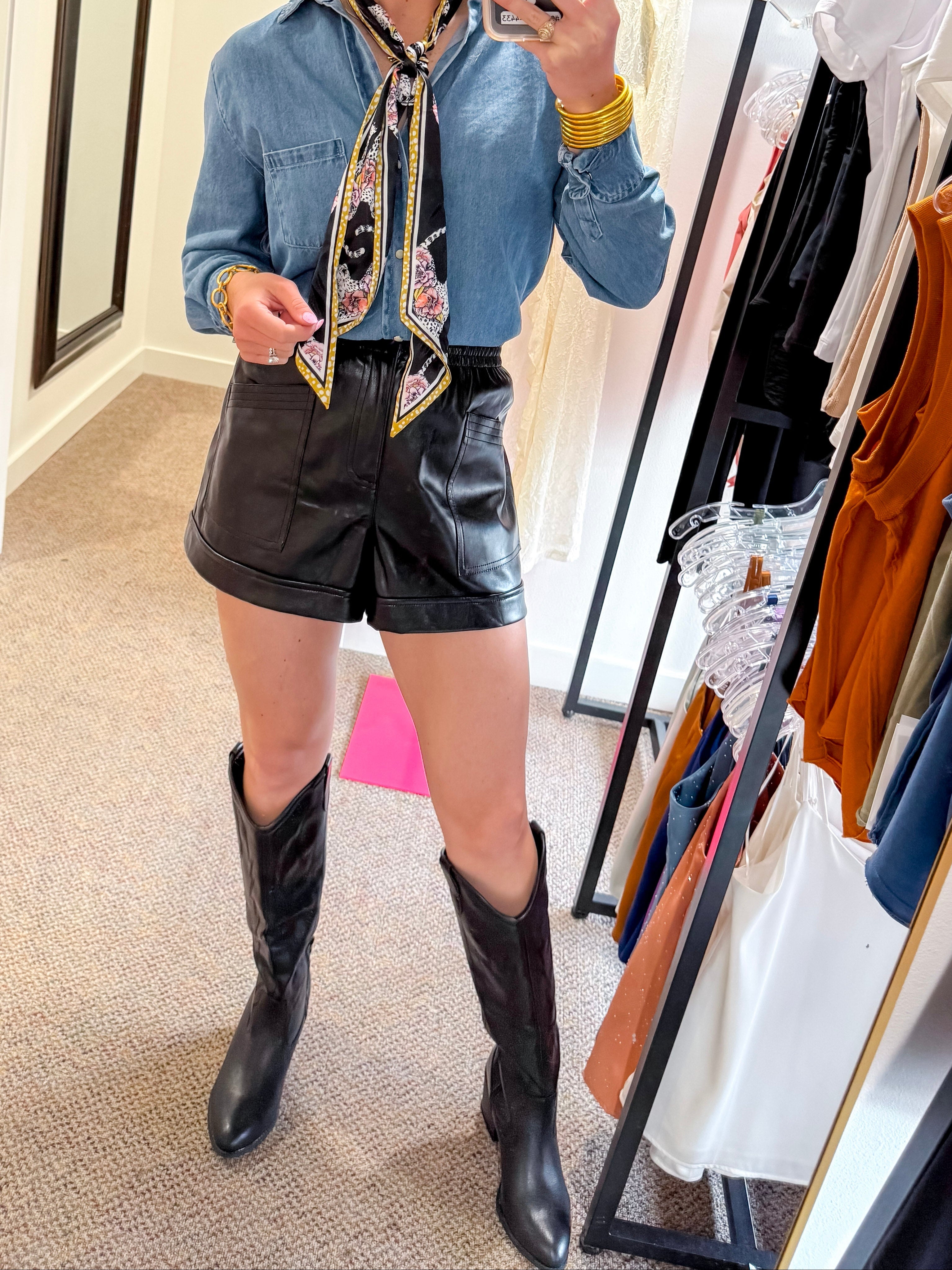 [Elan]Aria Leather Shorts- Black
