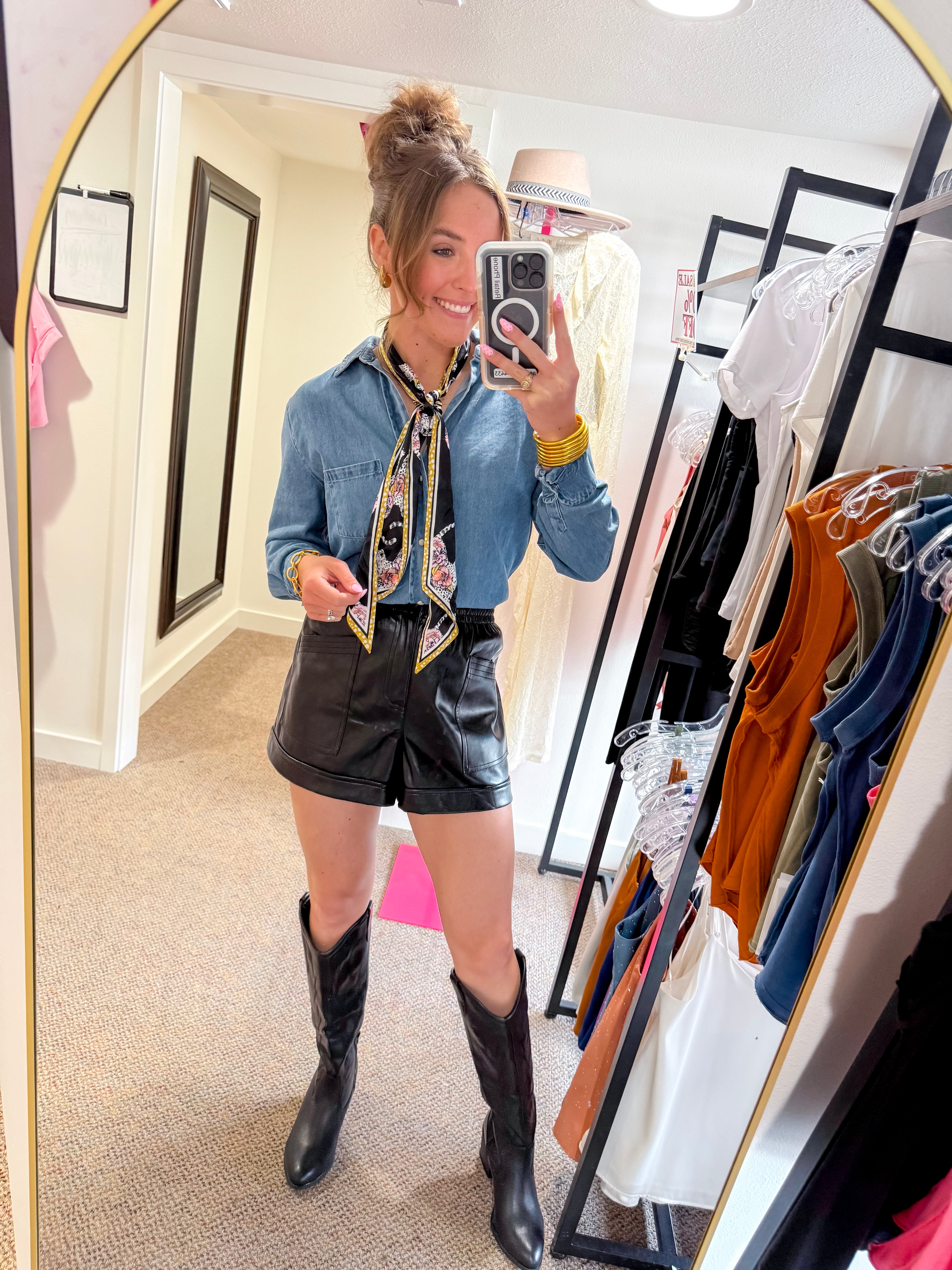 [Elan]Aria Leather Shorts- Black