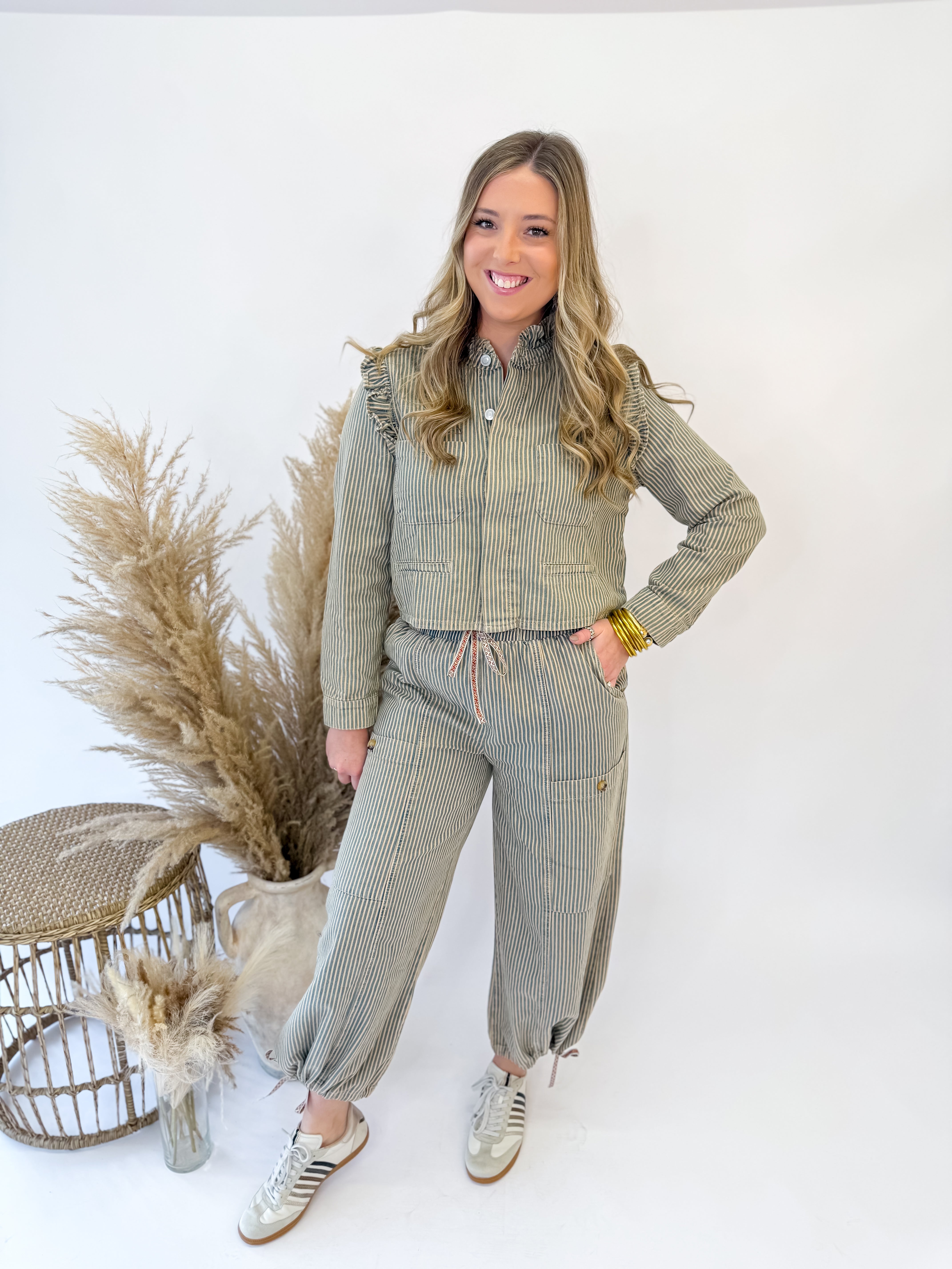 The Signature Stripe Pant