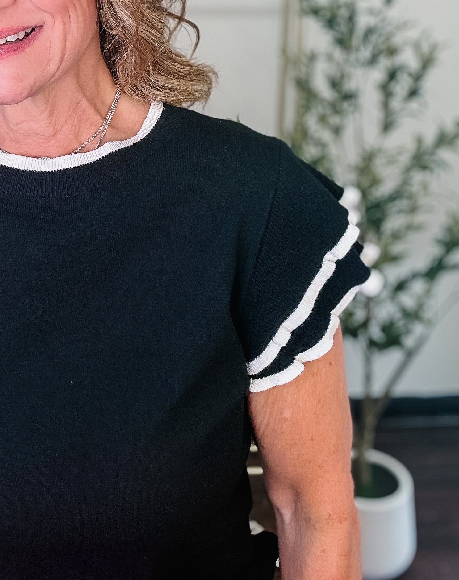 It's All in the Detail Knit Sweater - Black