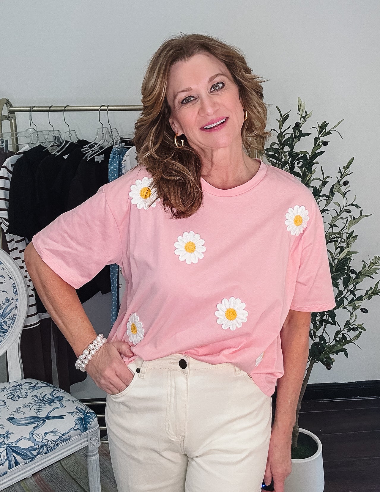 Blooming Fun Embroidered Daisy Tee - Pink