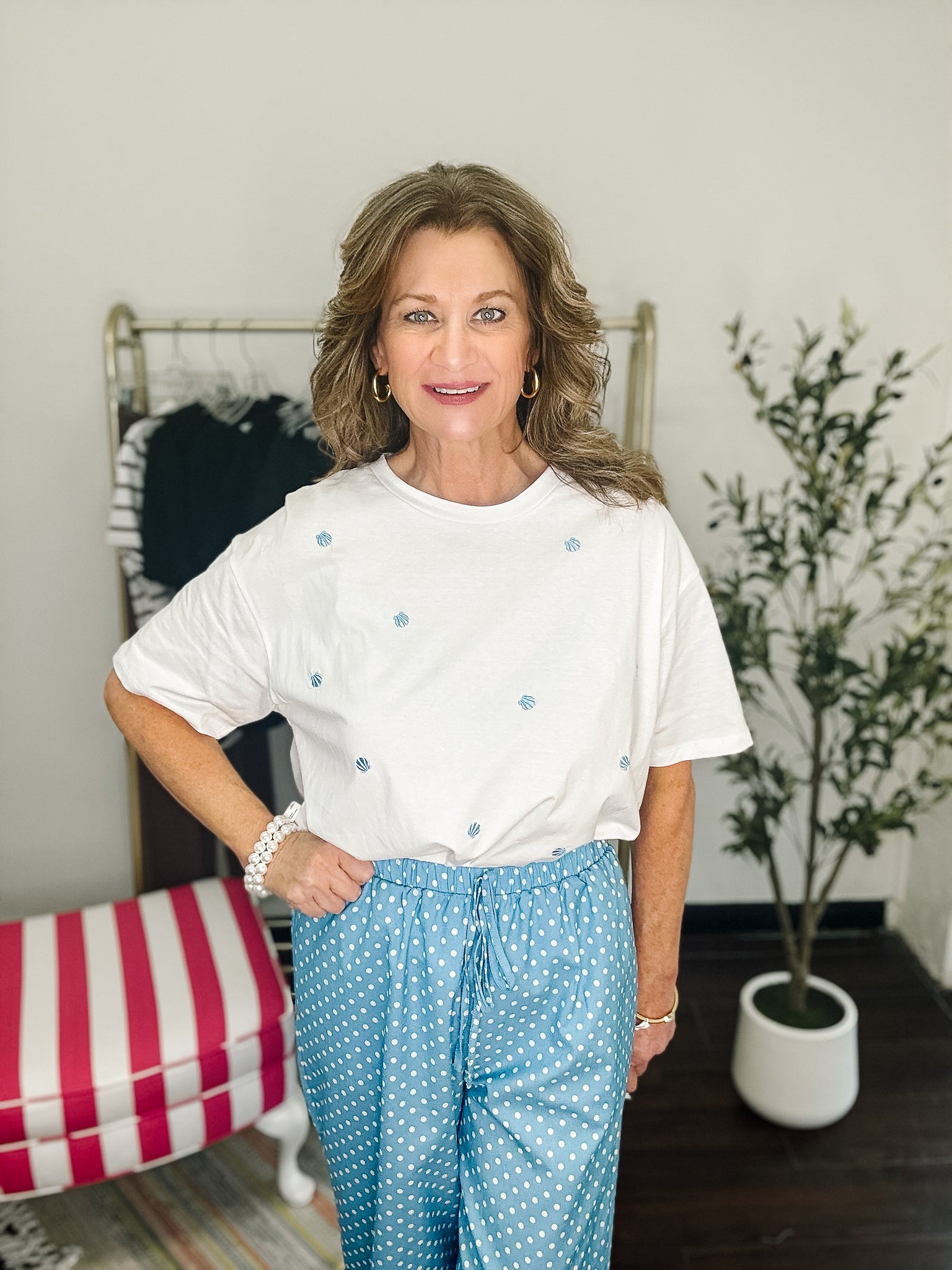 Shelling Fun Embroidered tee - Off White